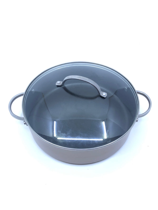 ANOLON PAN W HANDLES.