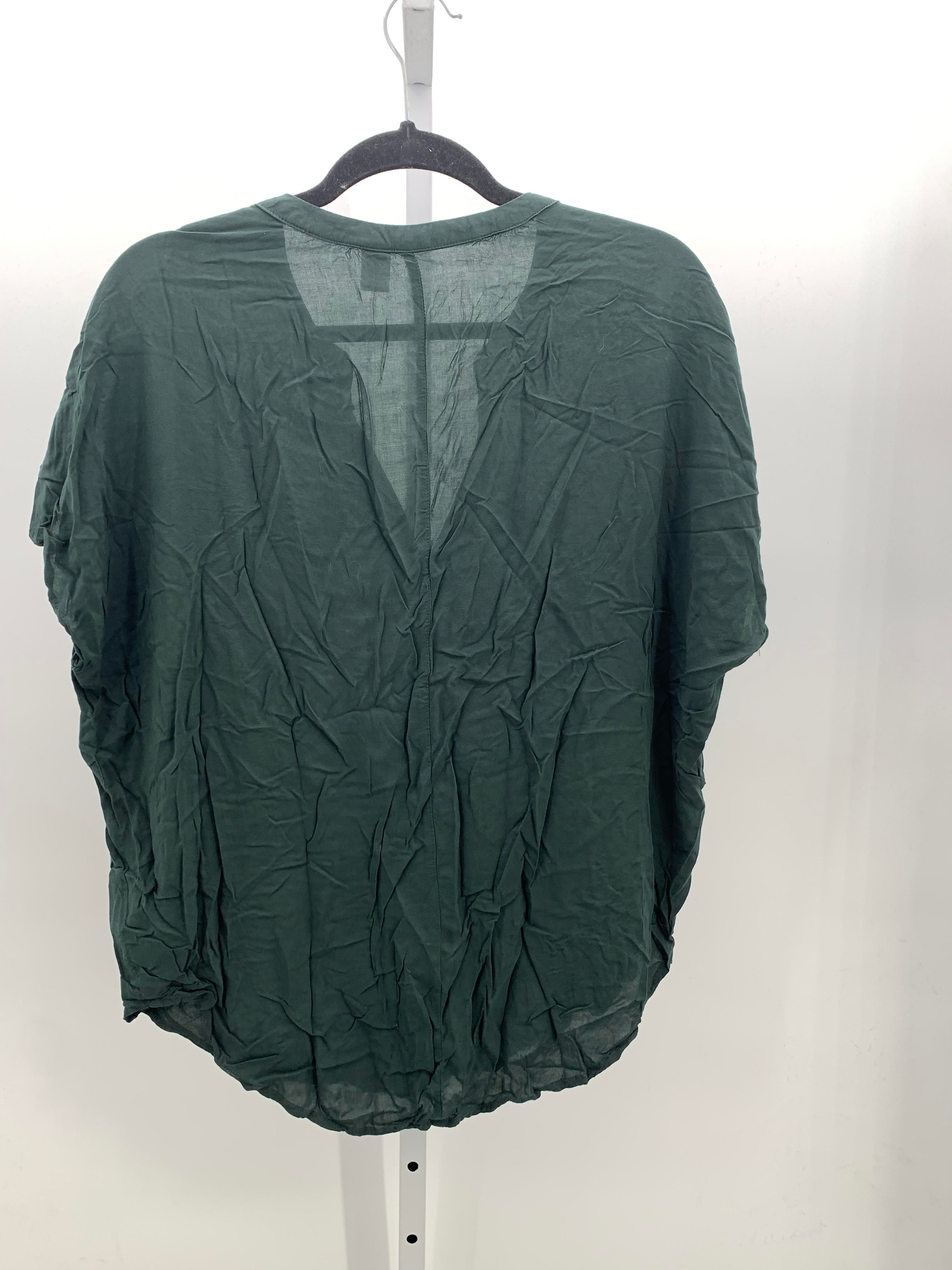 Old Navy Size Large Misses Short Sleeve Shirt
