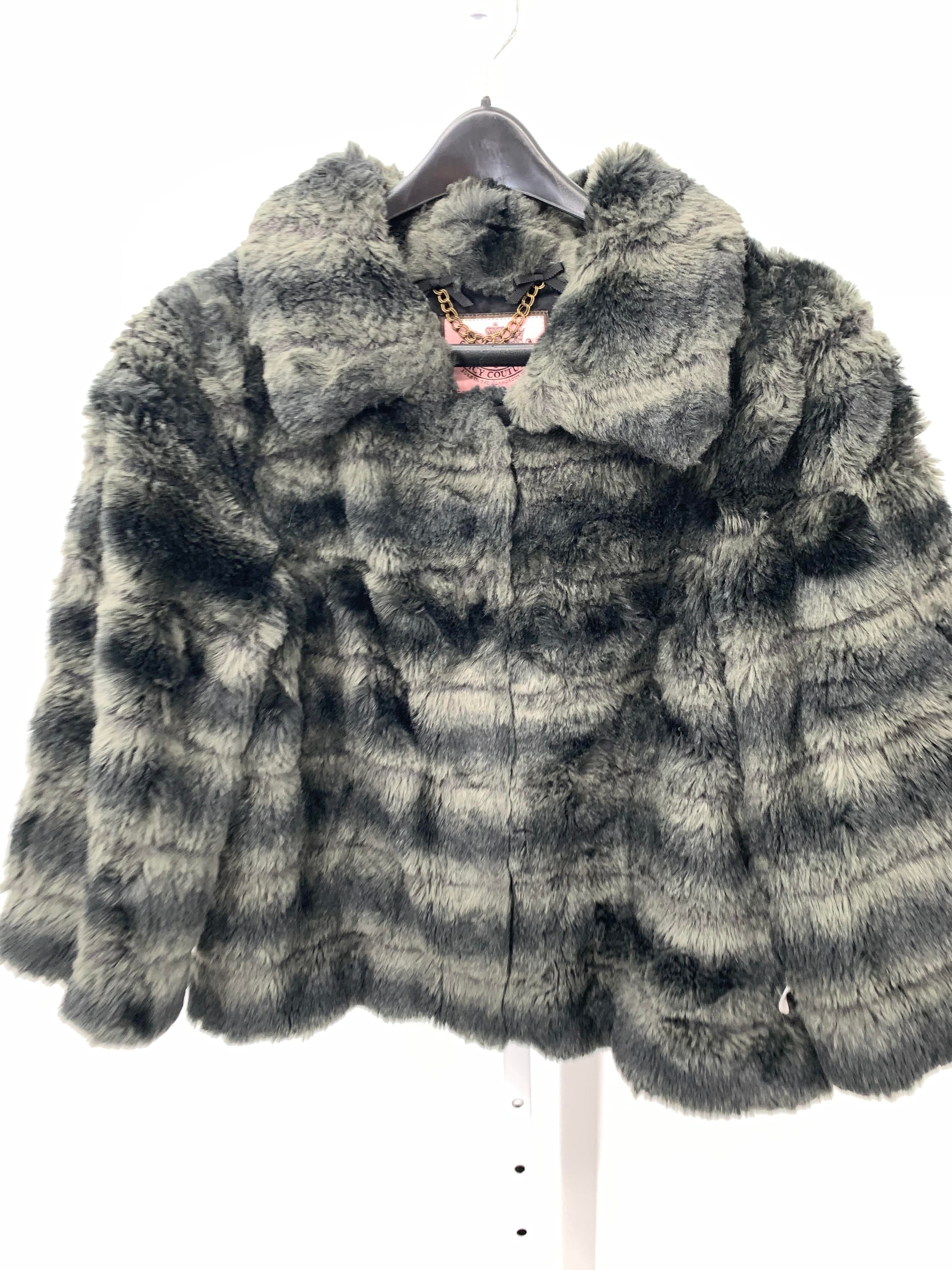 Juicy Couture Size Large Misses Winter Coat