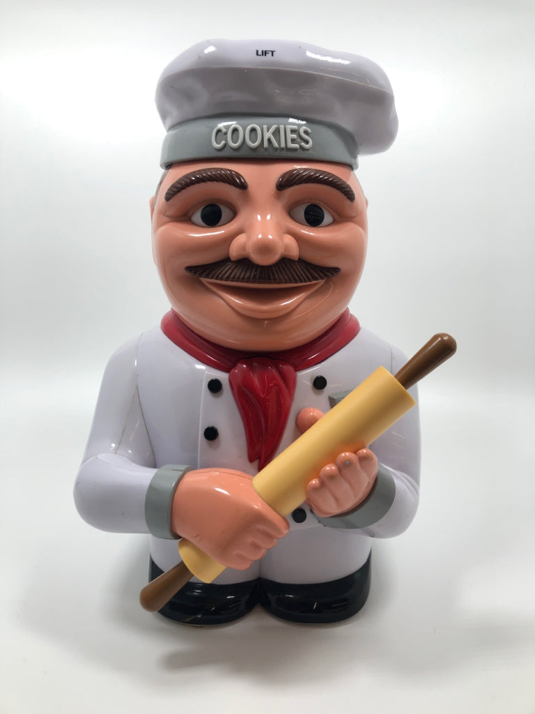 PLASTIC CHEF TALKING COOKIE JAR.