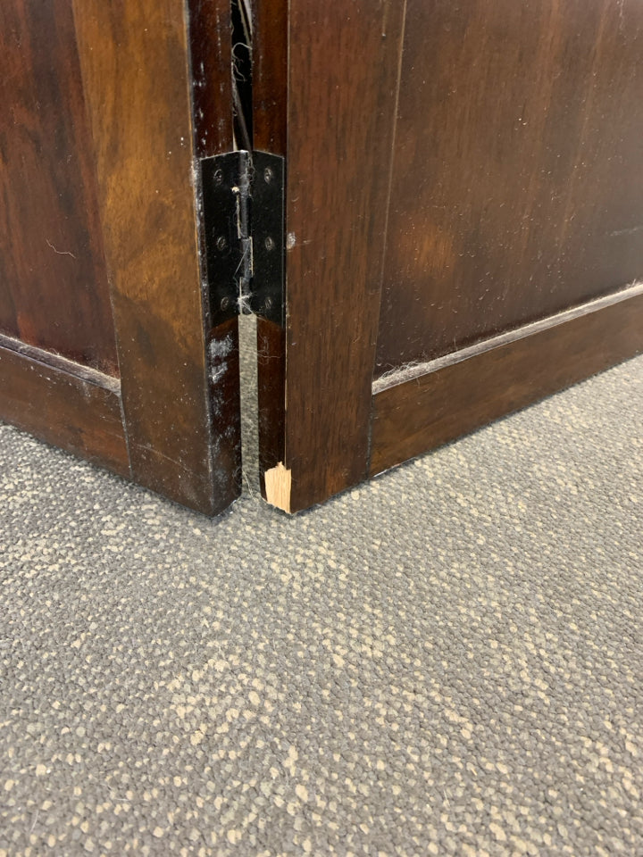 DARK BROWN WOOD PIER ONE SHUTTER ROOM DIVIDER.