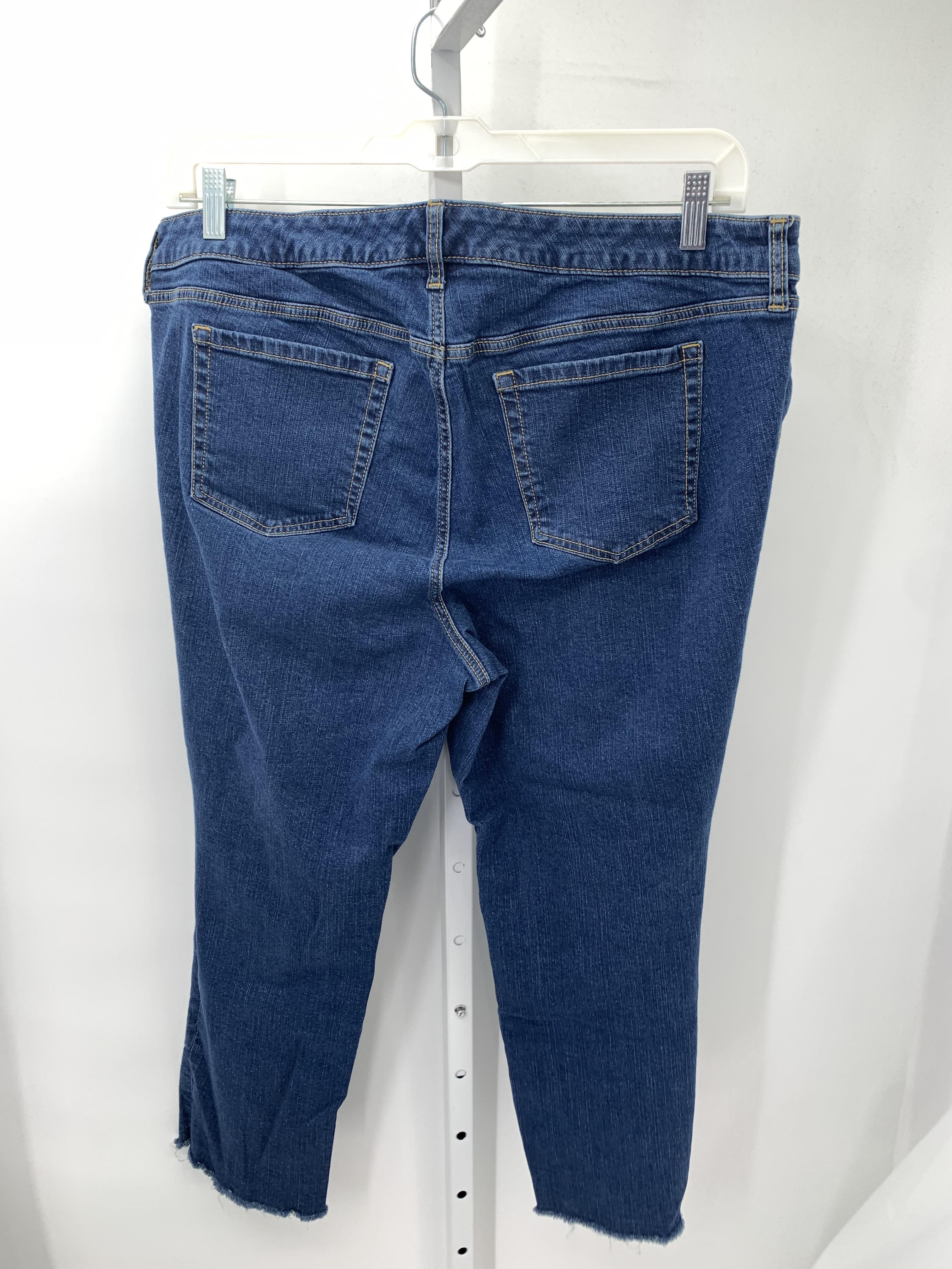 Torrid Size 18 Womens Cropped Pants
