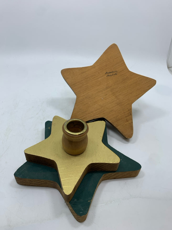 2 WOOD GREEN/GOLD STAR CANDLESTICK HOLDERS.