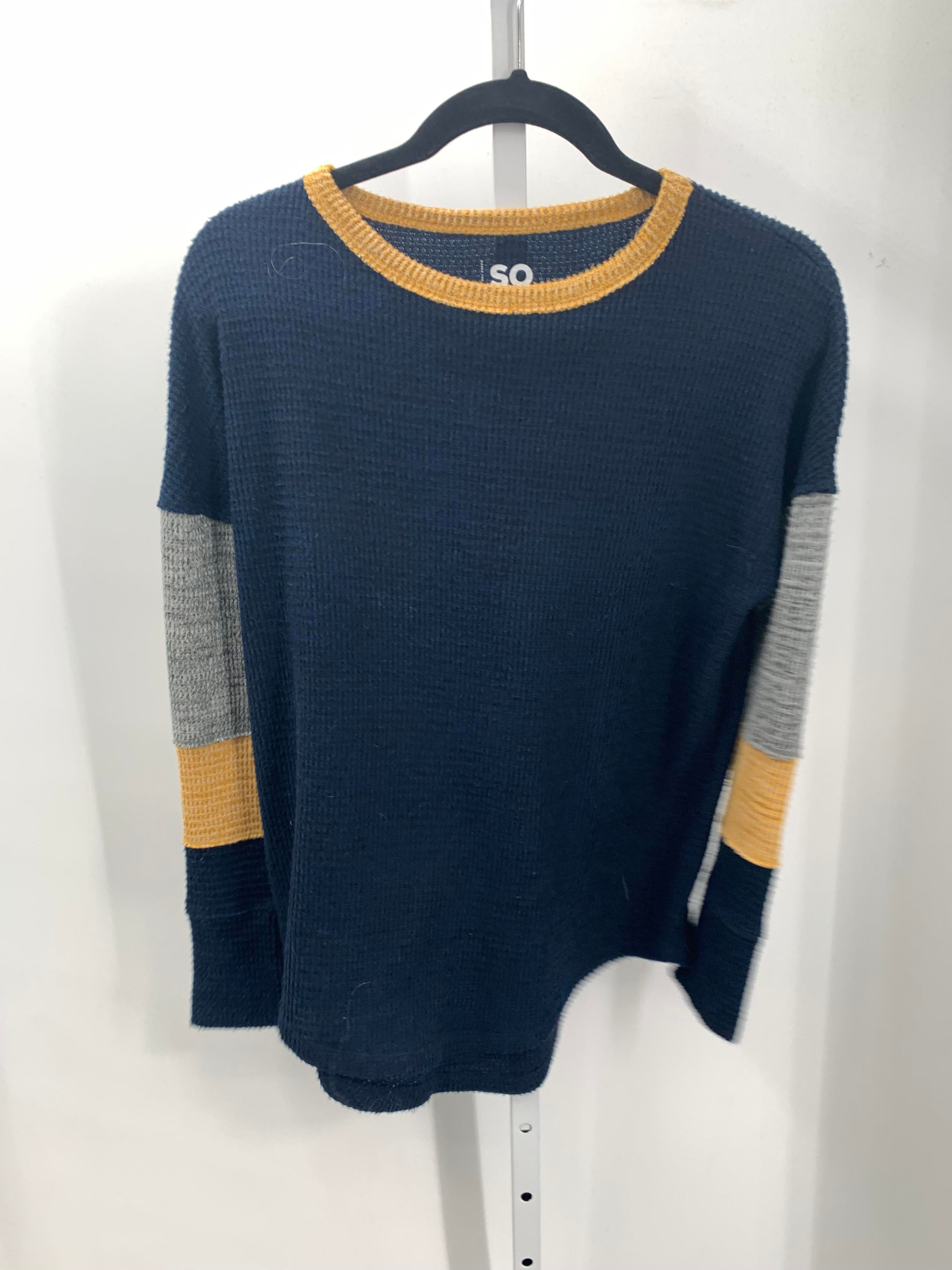 SO Size Small Juniors Long Sleeve Sweater