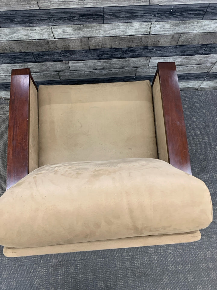 TAN FABRIC CHAIR W/WOOD BASE.