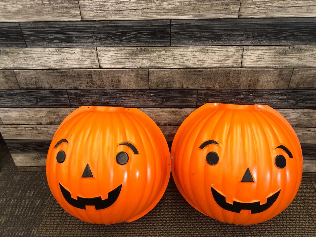 2PC JACK O LANTERN LAMP POST COVER.