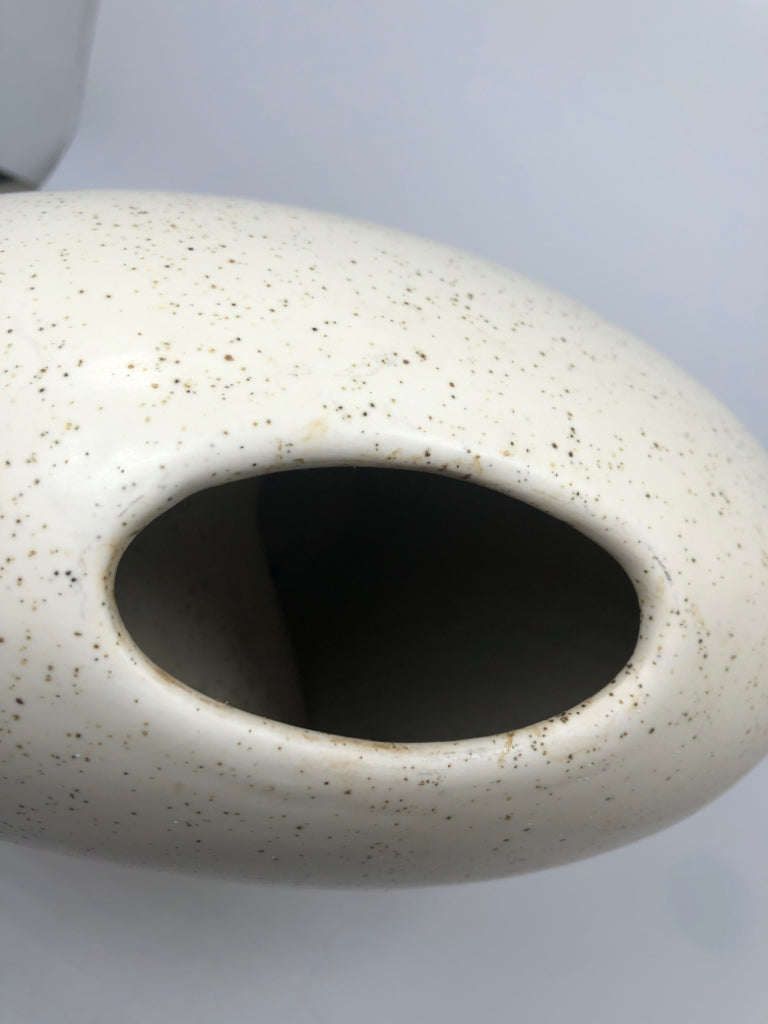 WHITE SPECKLED ABSTRACT PORTUGAL VASE.