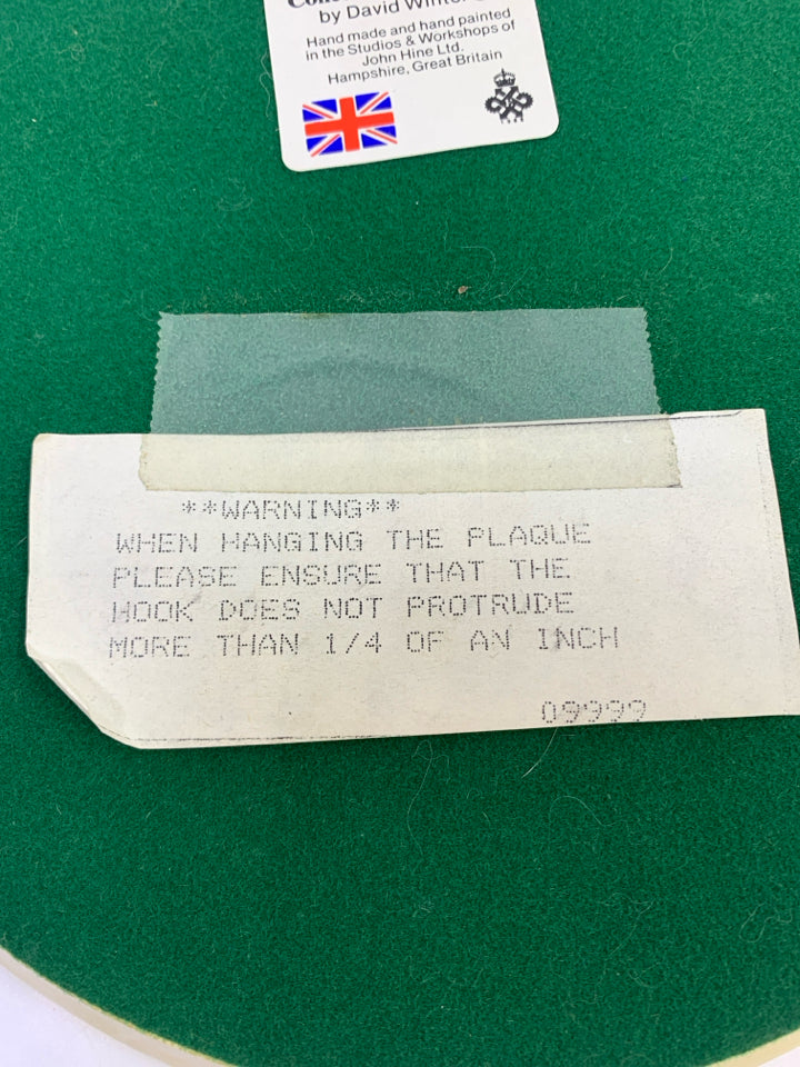 COLLECTORS GUILD PIECE 3D PLAQUE DAVID WINTER.