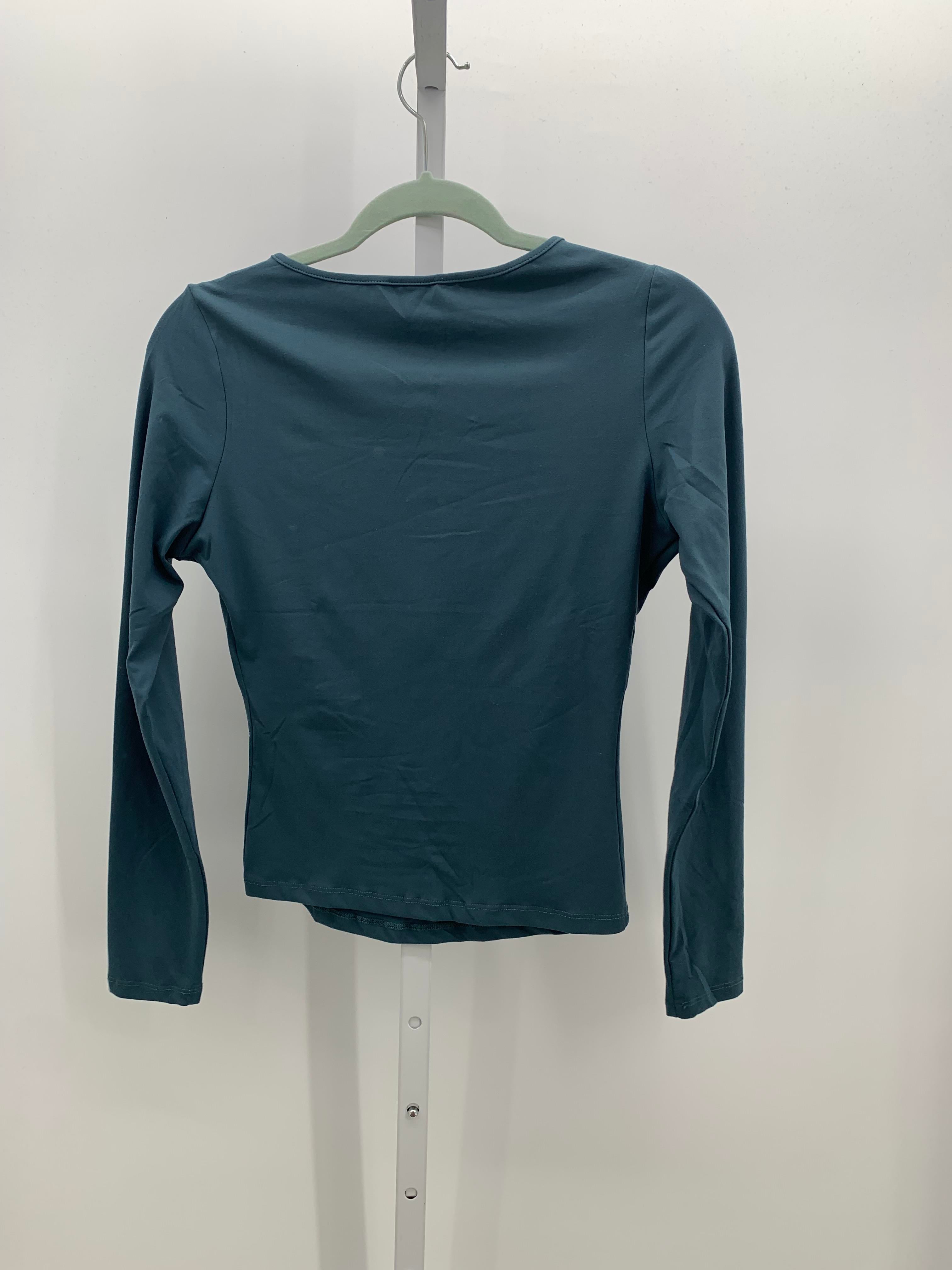 Size Small Juniors Long Sleeve Shirt