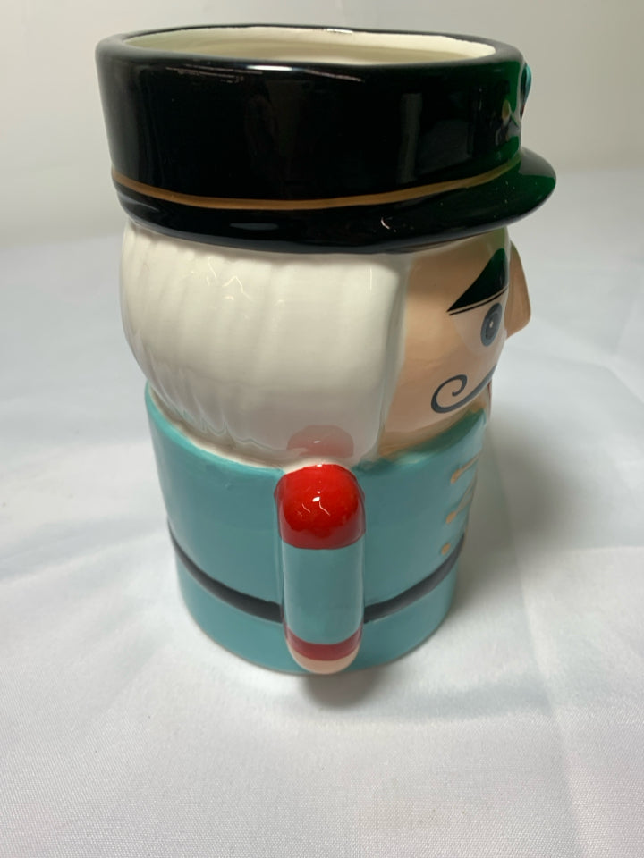 BLUE NUTCRACKER MUG.