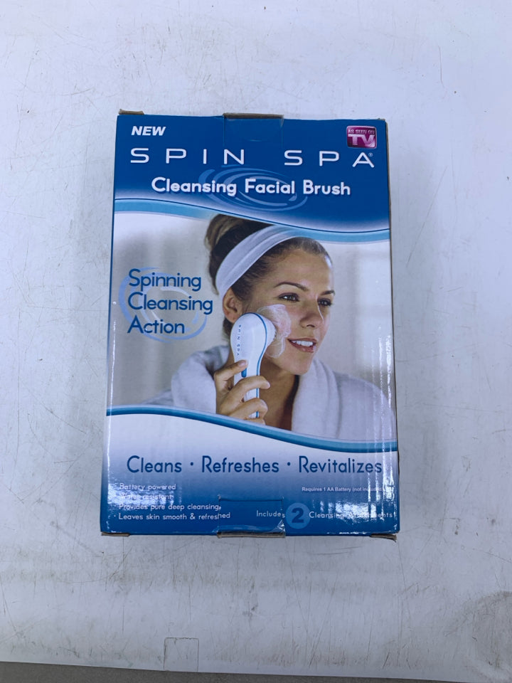 NIB SPIN SPA CLEANSING FACIAL BRUSH.