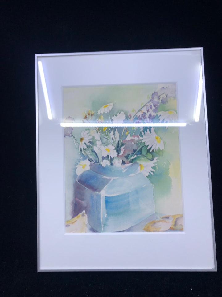 WATER COLOR FLOWER ART PRINT IN MATTED SILVER FRAME.