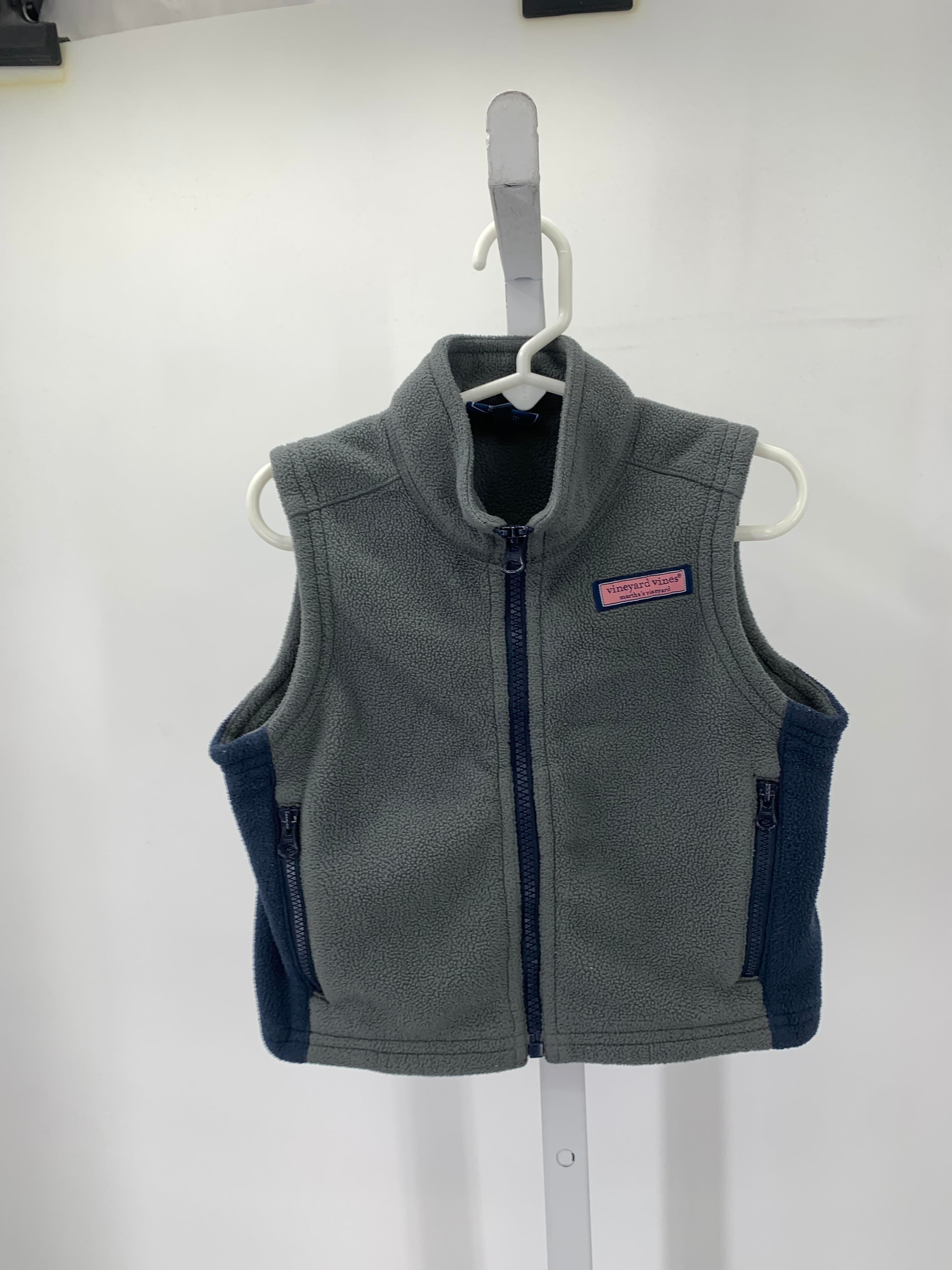 FLEECE VEST