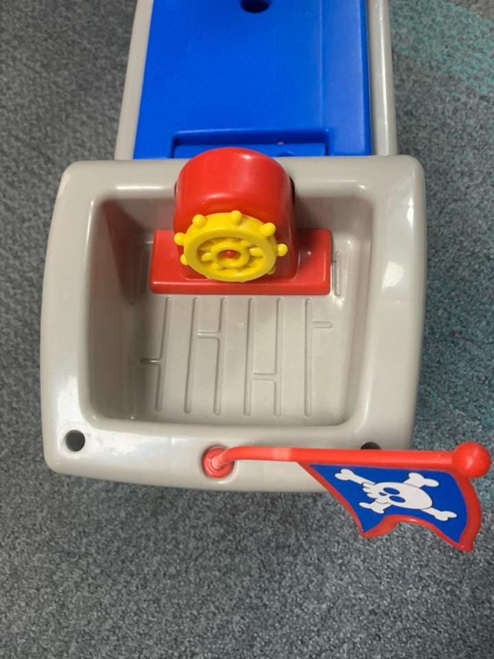 Little Tikes Play n Scoot Pirate Ship