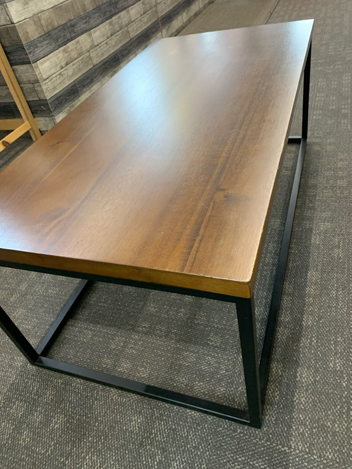 METAL BASE DARK WOOD TOP COFFEE TABLE.