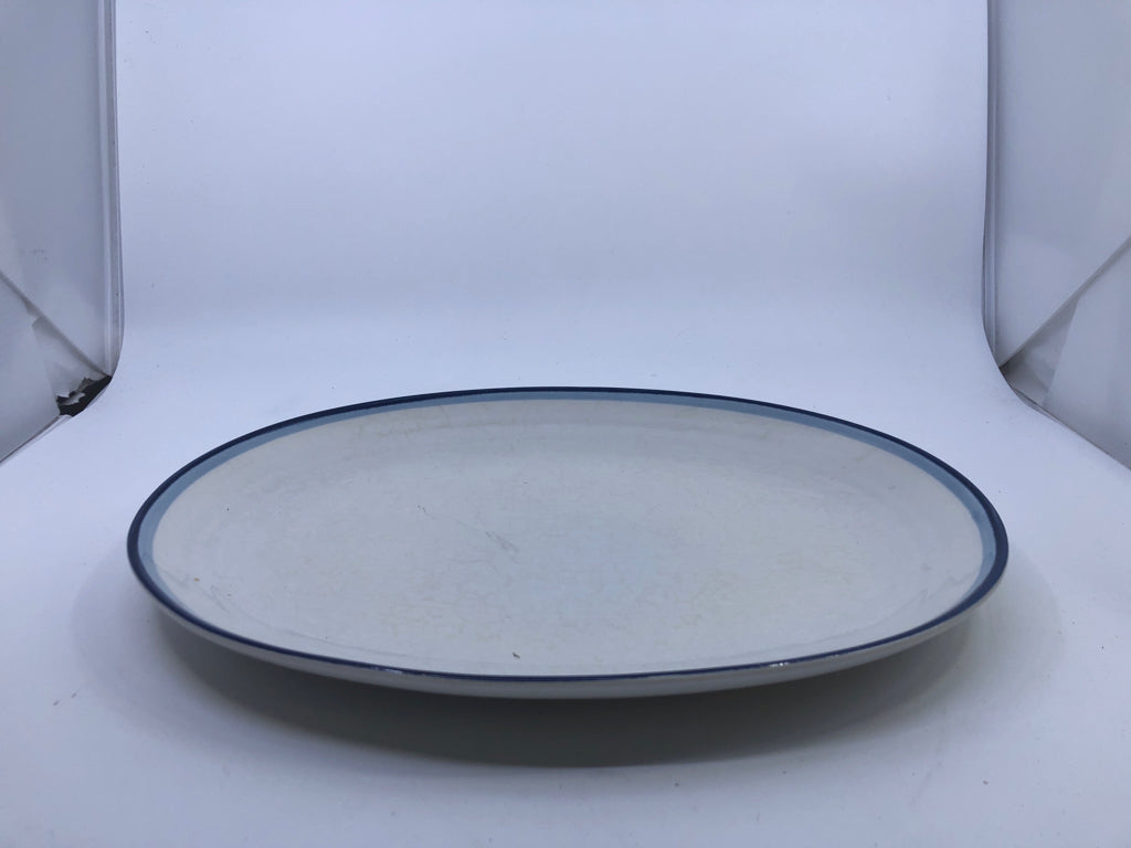 OVAL BLUE RIMMED PFALTZGRAFF PLATTER.
