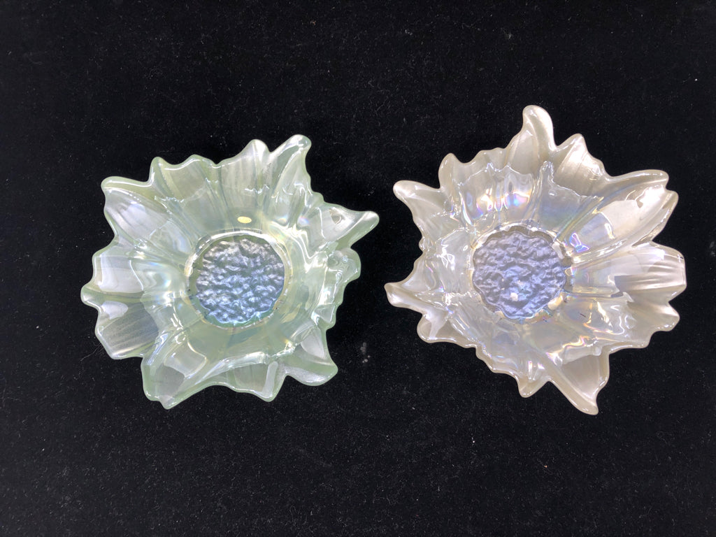 2 GLASS FLOWER SHAPED TEA LIGHT HOLDER W/ IRIDESCENT WHITE/MINT.