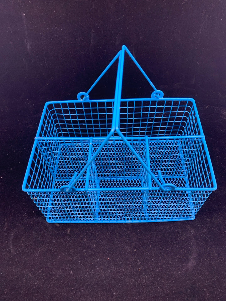 BLUE MESH METAL ORGANIZER W HANDLES.