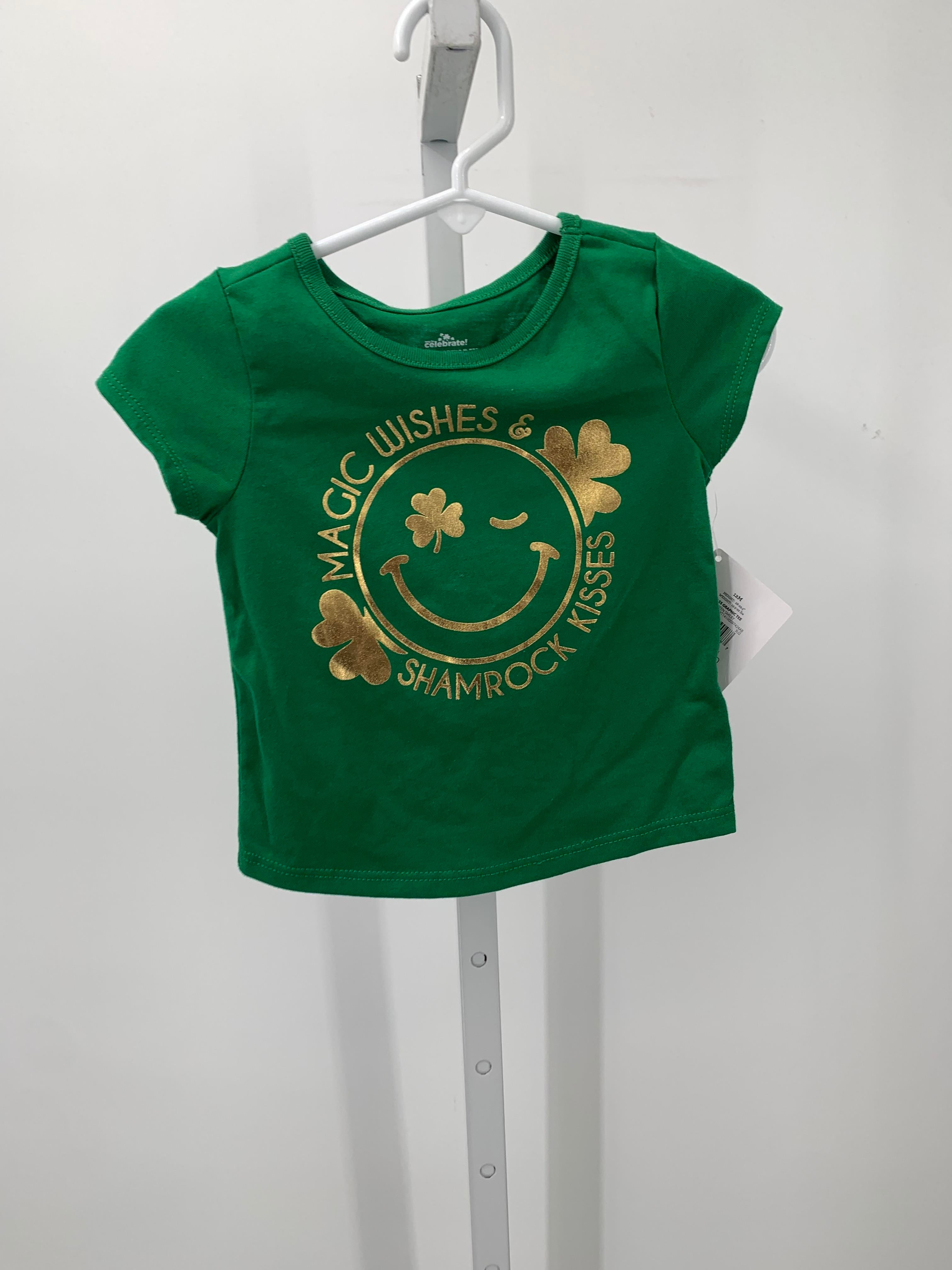 NEW SHORT SLV SHIRT SHAMROCK KISSES.