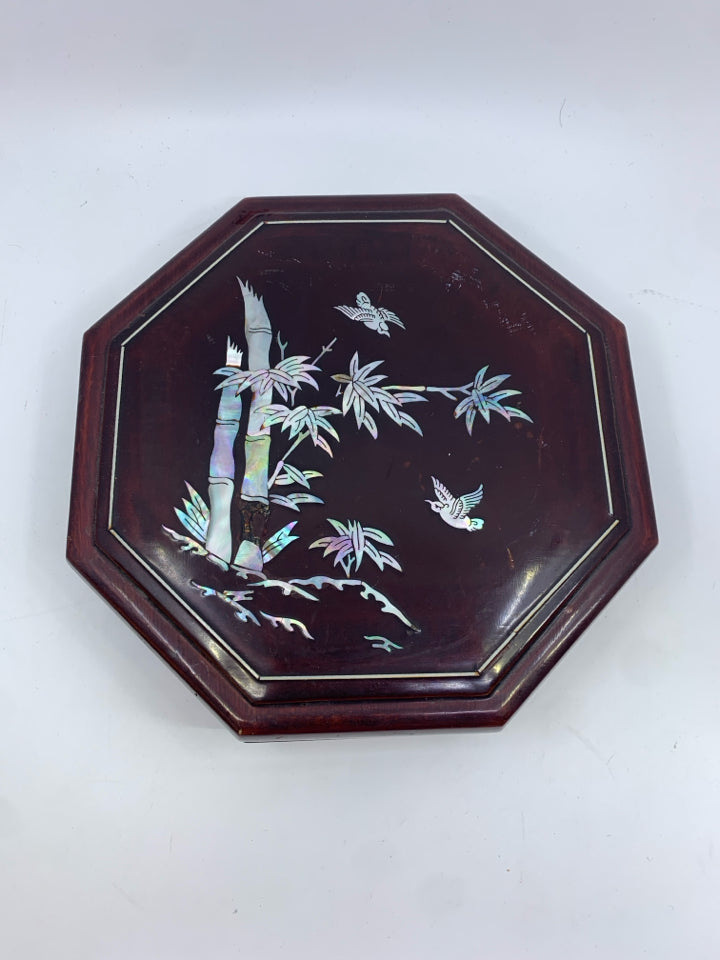 CHERRY WOOD OCTAGON COVER DISH W/ REMOVABLE DIVIDED INSERTS IRIDESCENT BAMBOO TR