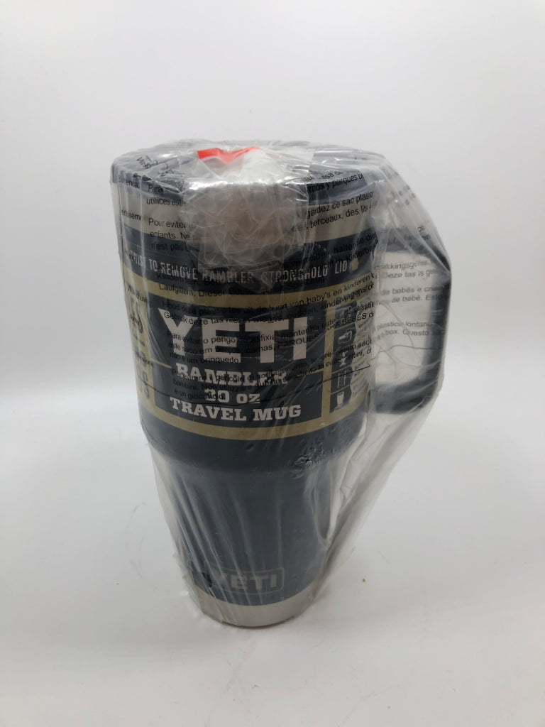 NWT BLUE YETI TRAVEL MUG.