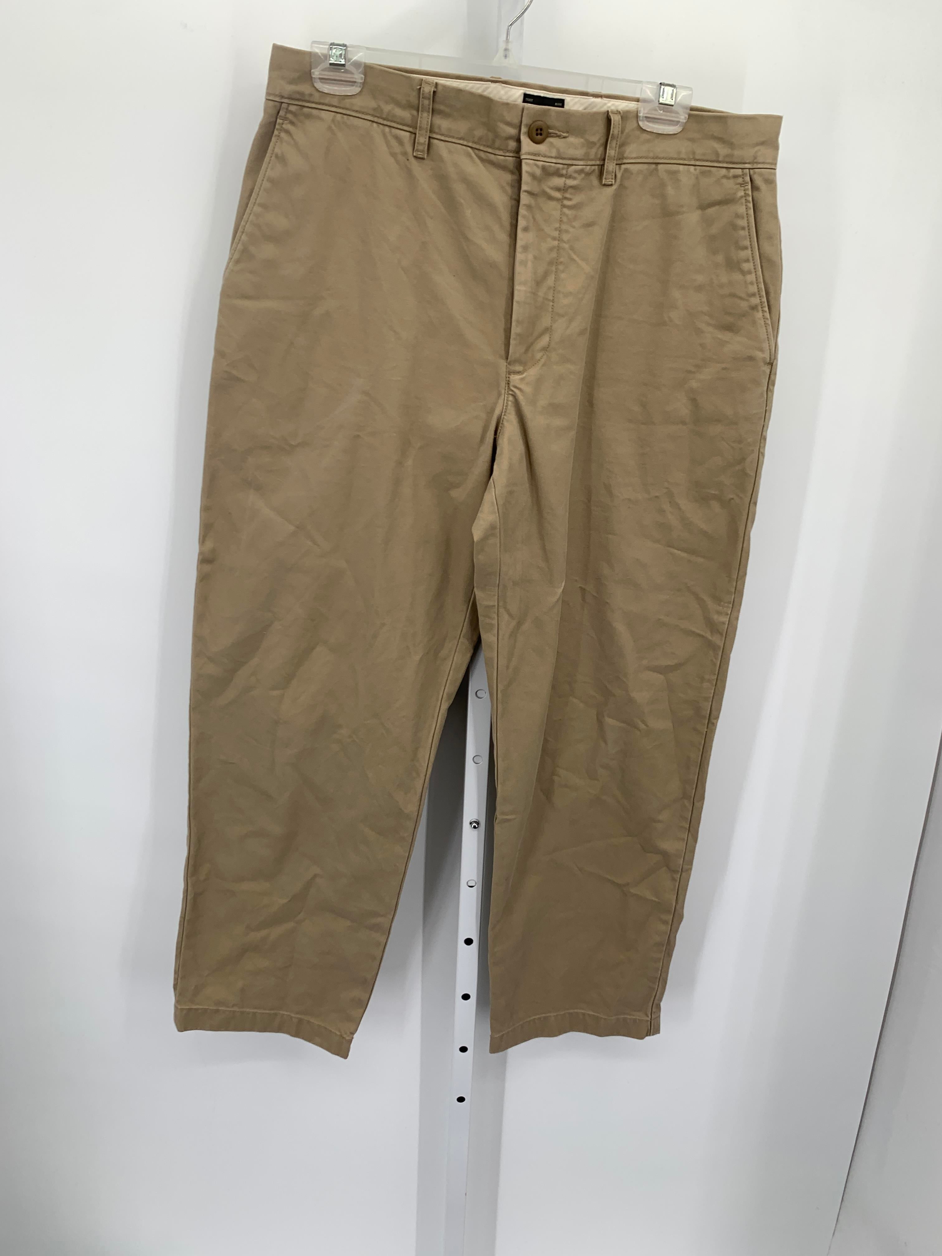 REGULAR FIT KHAKI