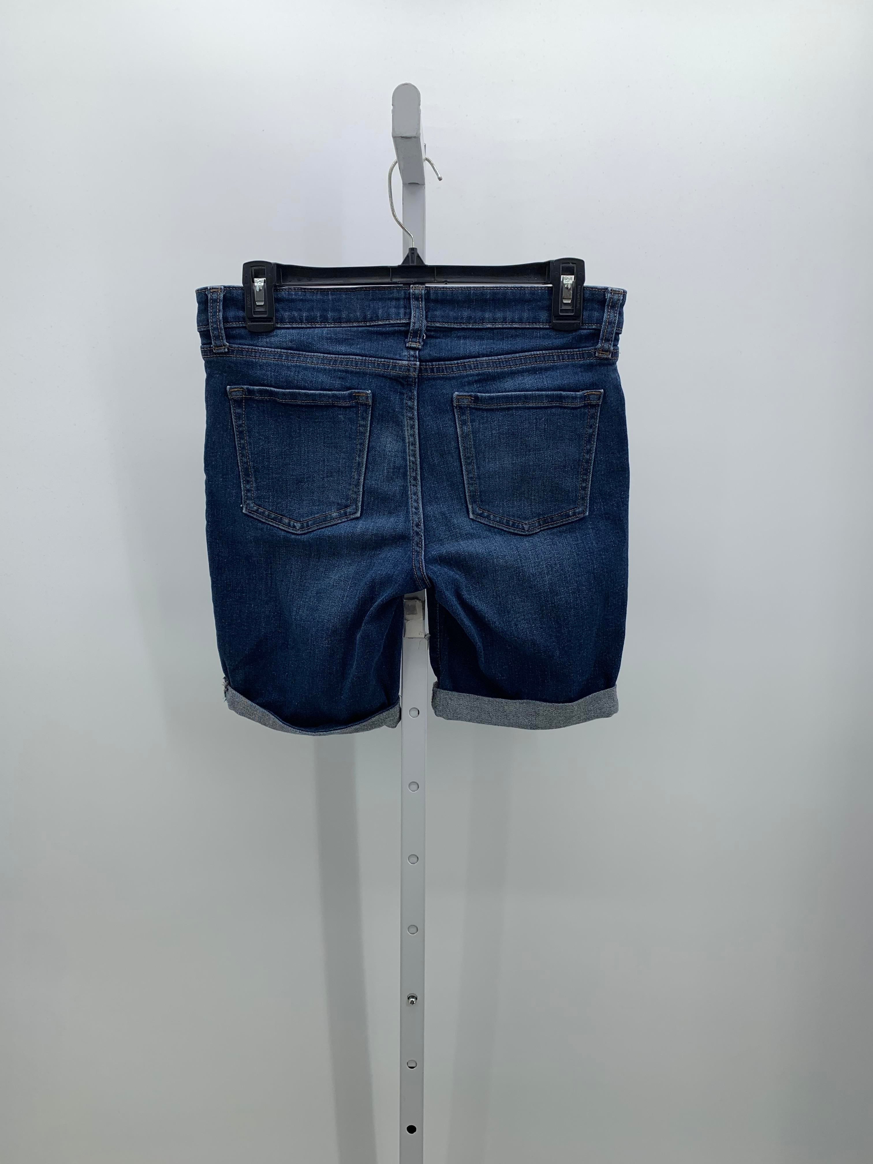 Gap Size 2 Misses Shorts