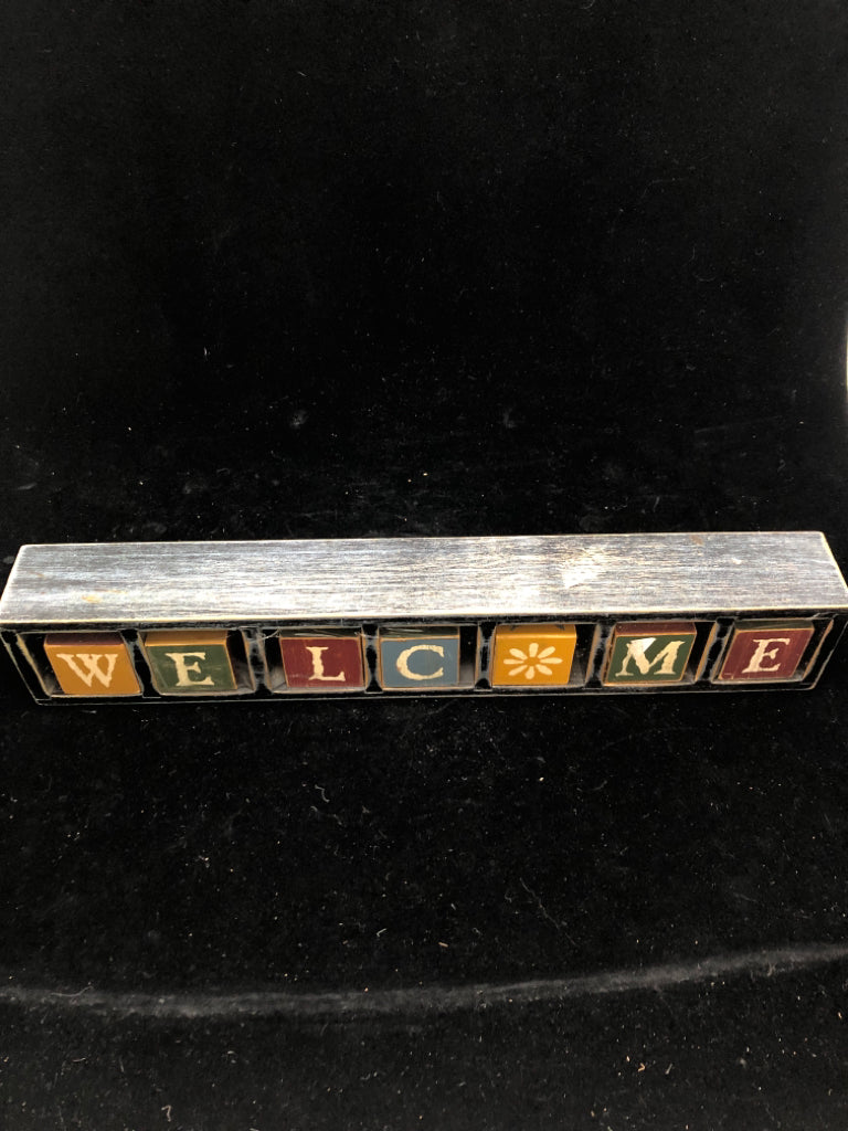 PRIMITIVE 8PC WELCOME BLOCK SIGN.