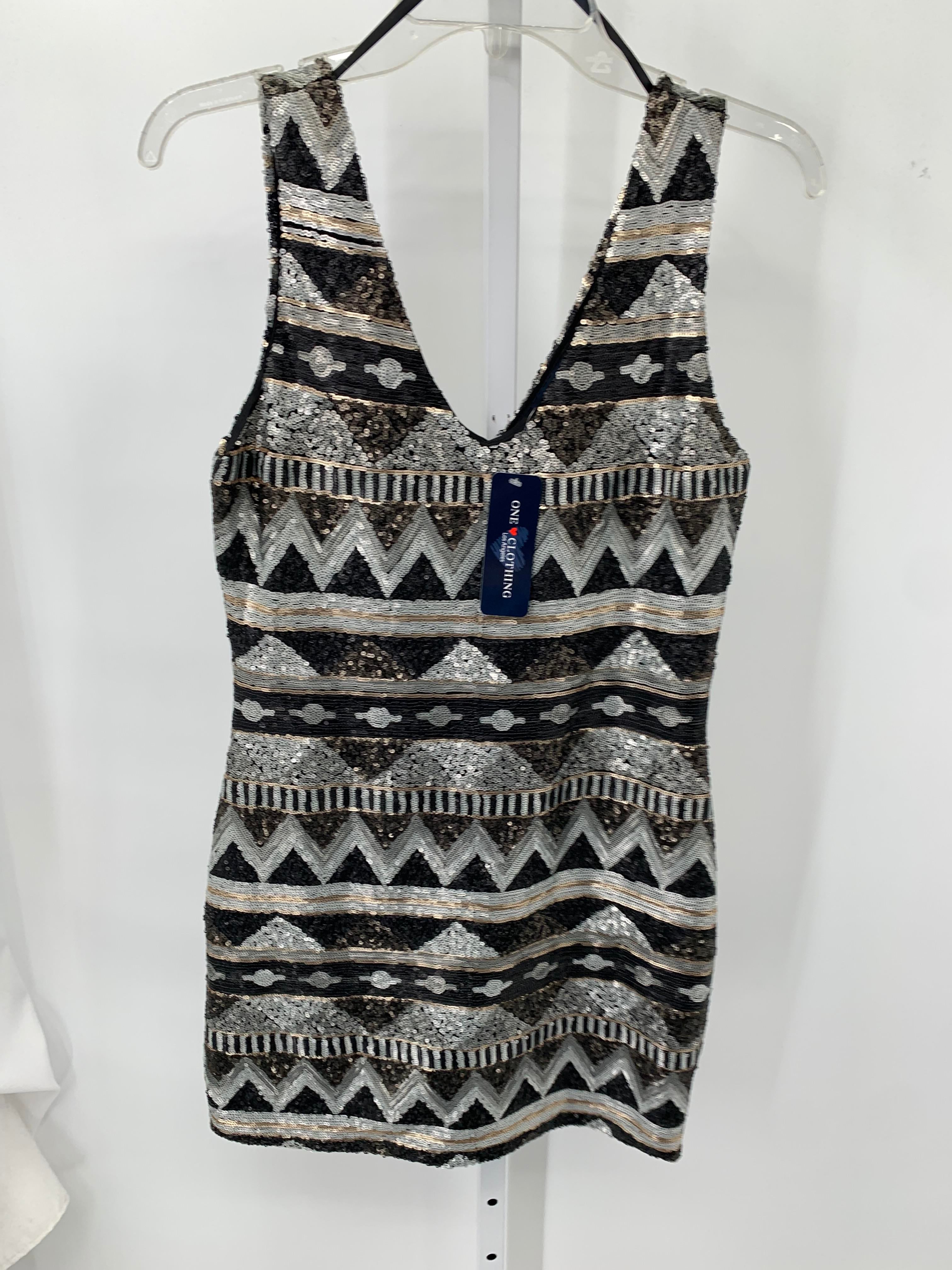 One Clothing Size Small Juniors Sleeveless Dress