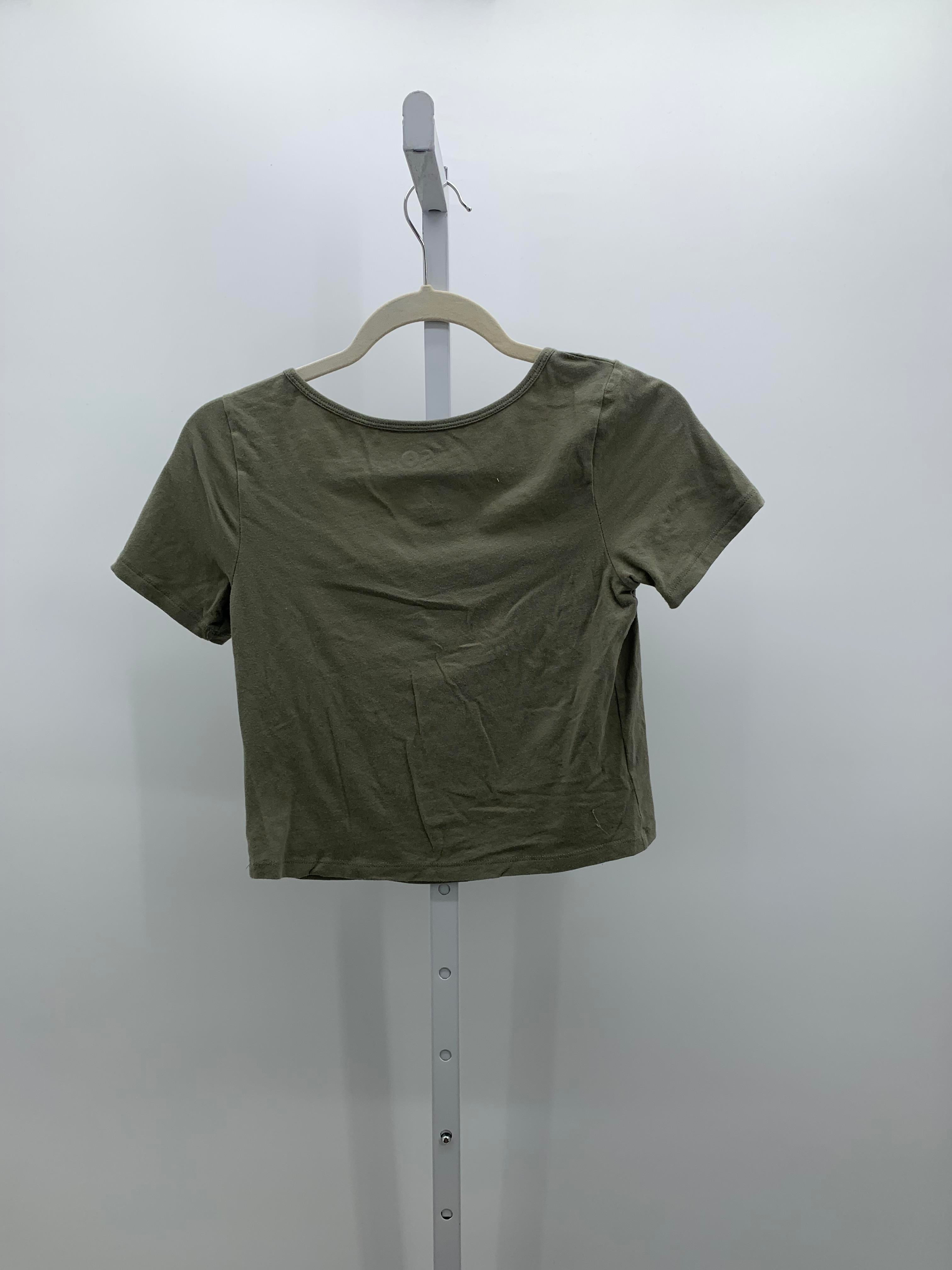 SO Size Large Juniors Short Sleeve Shirt