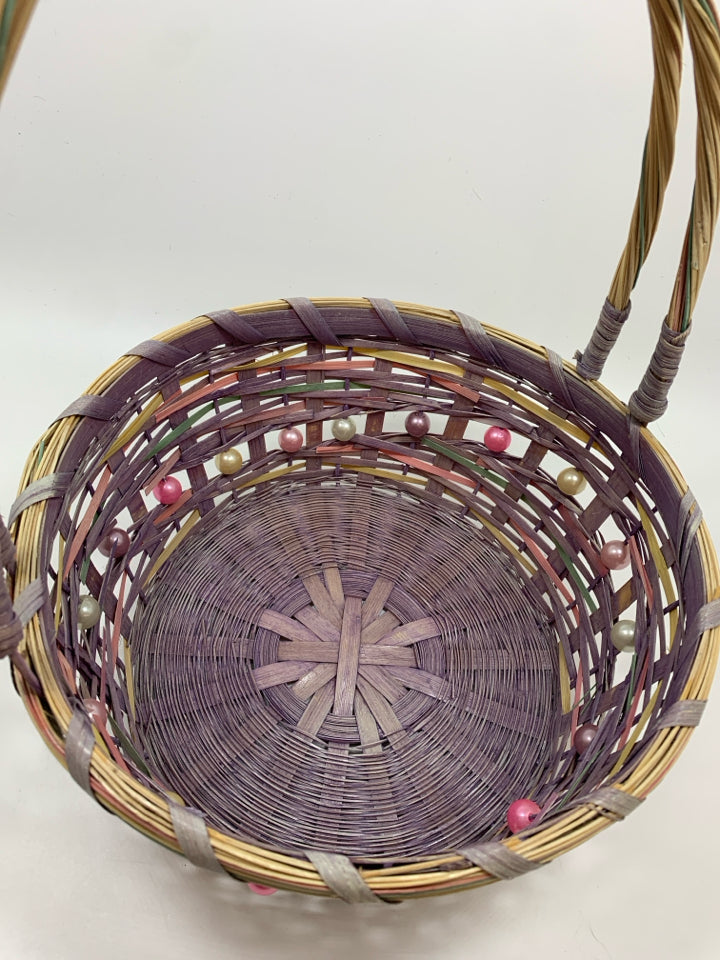 PURPLE BEADED BASKET W/WOVEN HANDLE.