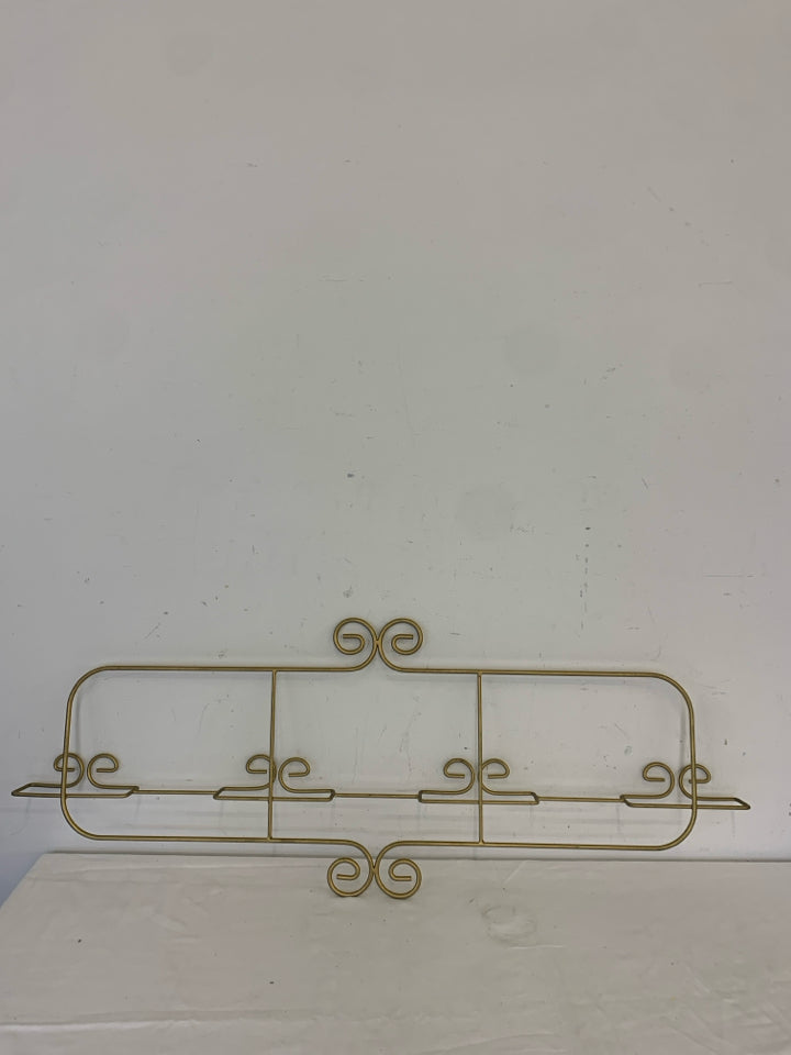 GOLD METAL 3 PLATE RACK.