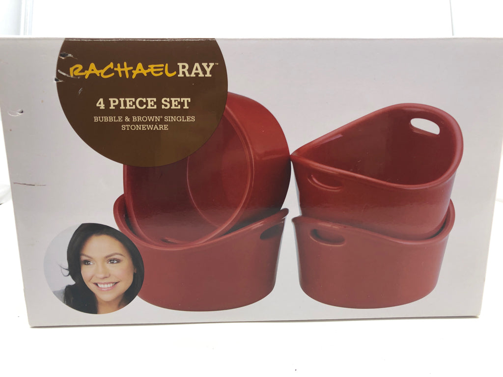 NIB RACHAEL RAY 4 PIECE STONEWARE SET.