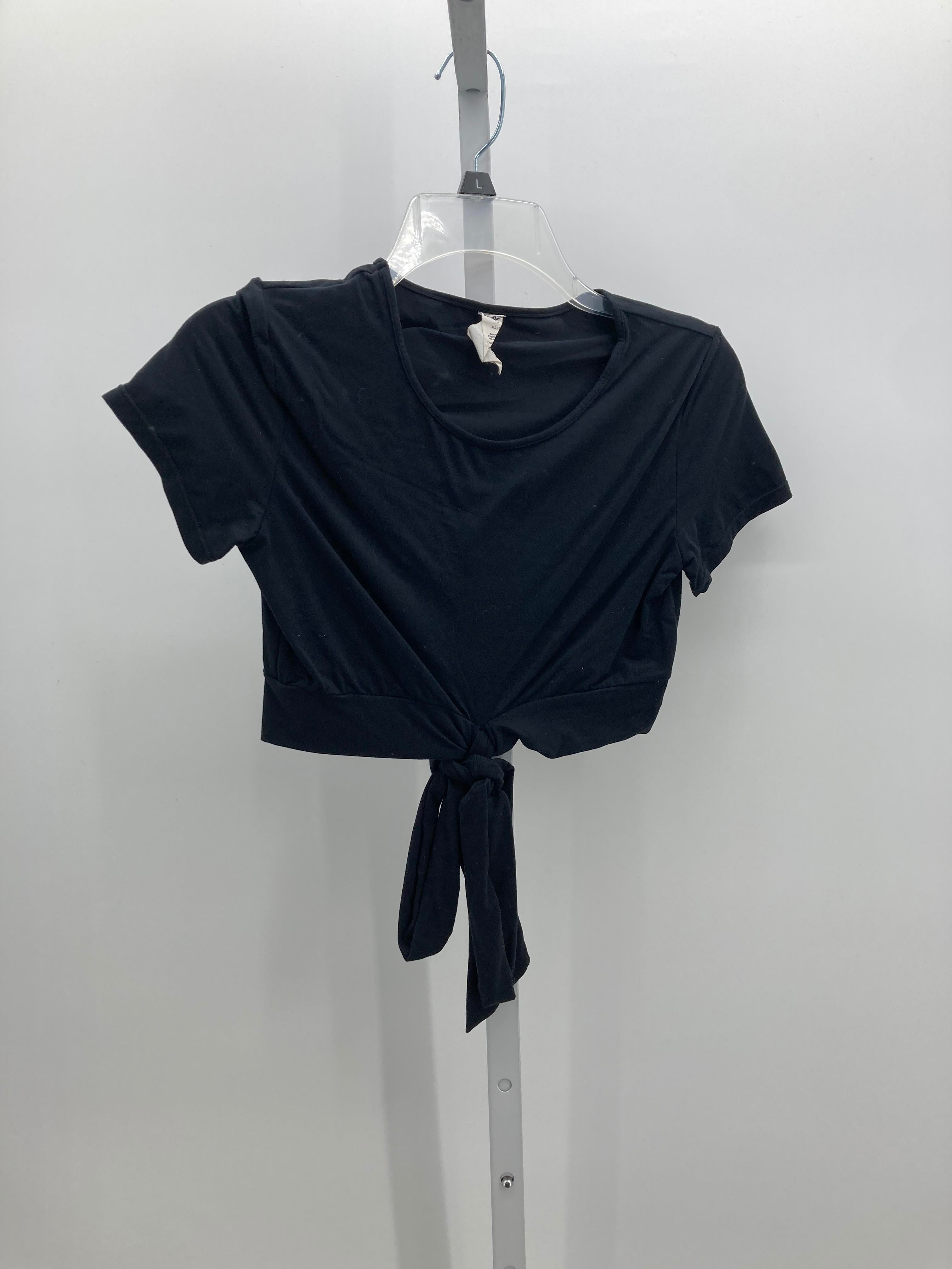 Size Small Juniors Short Sleeve Shirt