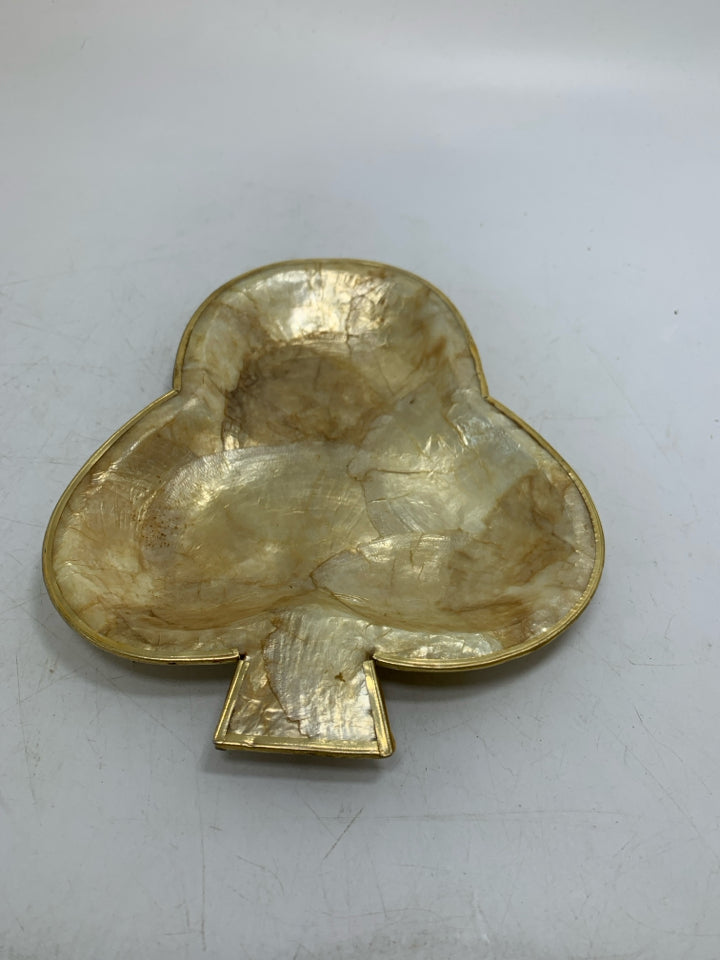 SHALLOW SPADE SHAPE GOLD PAPER MESHA CATCH ALL DISH.