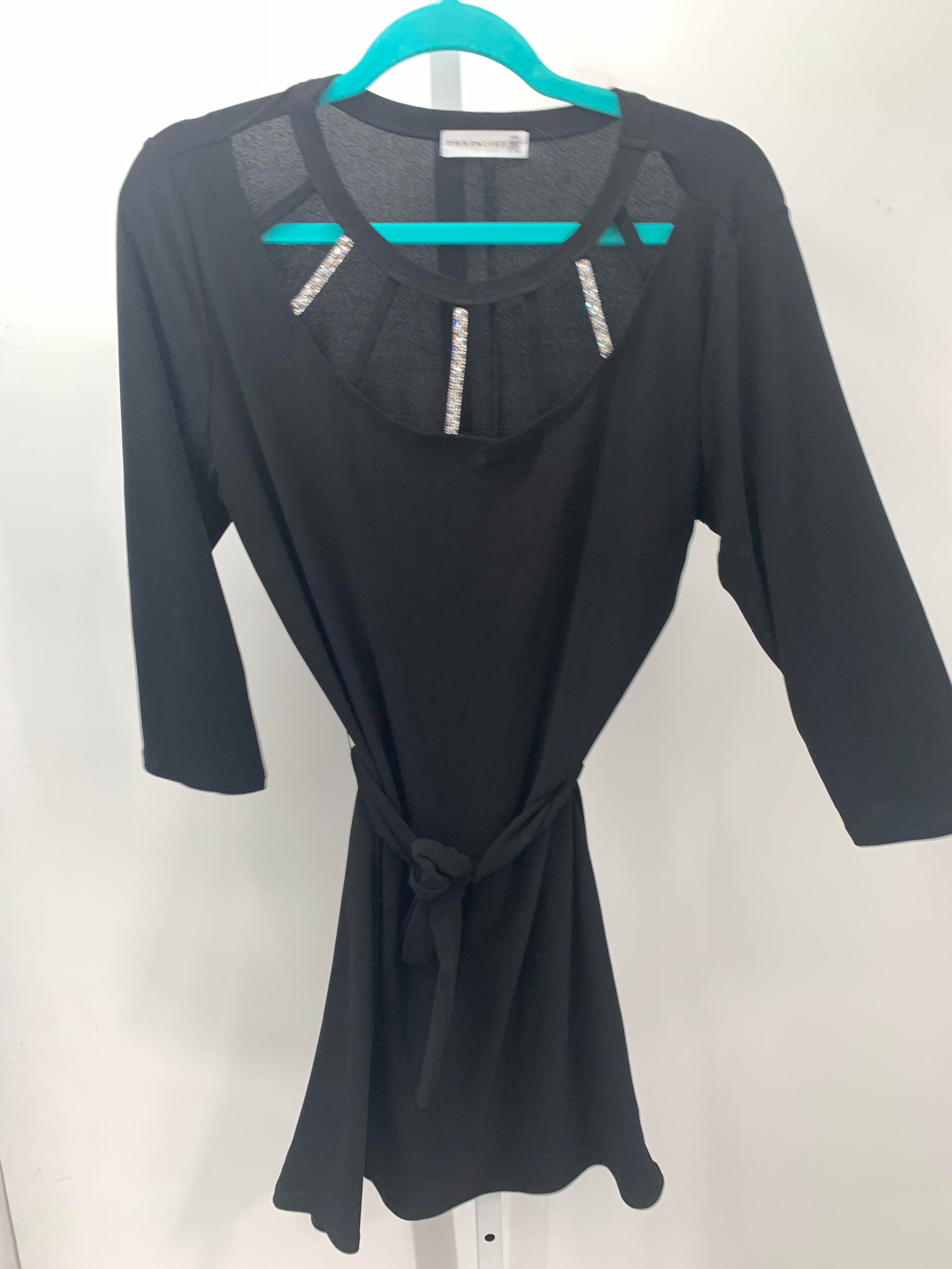Size Medium Misses 3/4 Sleeve Dress