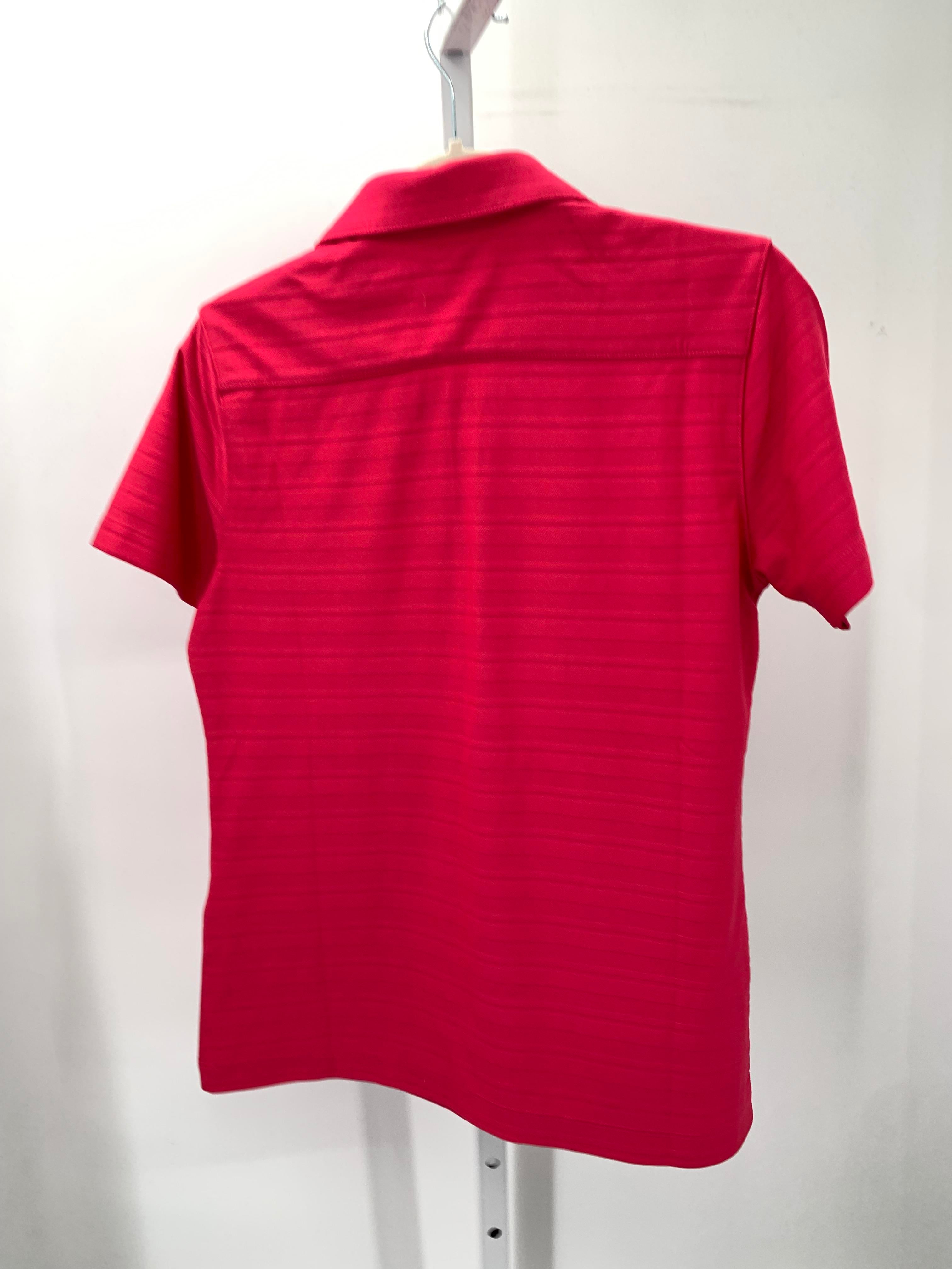 Size Medium Misses Short Sleeve Shirt