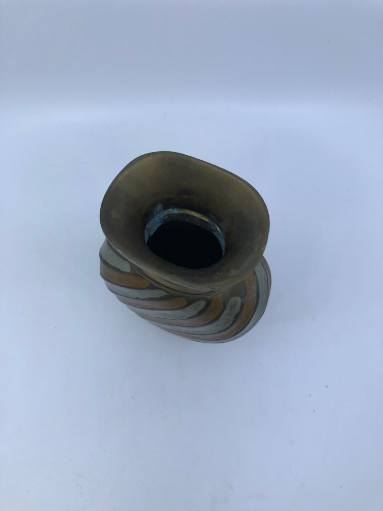 VTG GOLD AND SILVER BRONZE WIDE VASE.