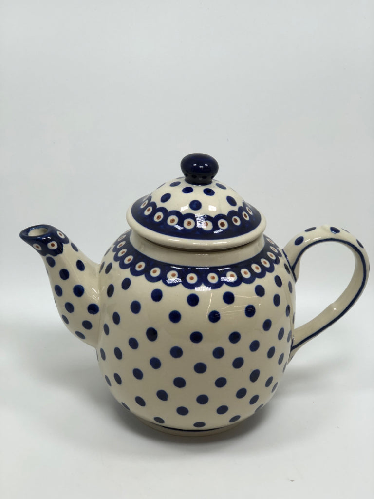 POLISH POTTERY TEAPOT W/LID.