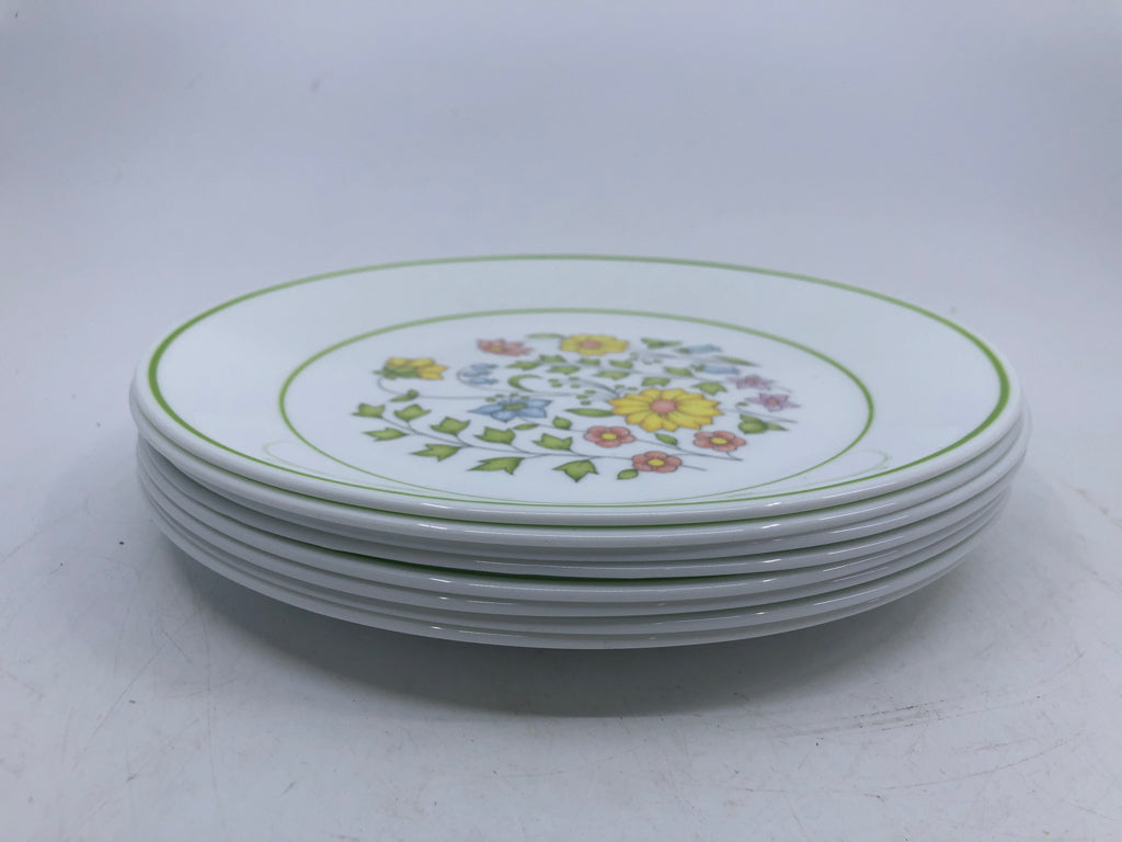 8 YELLOW FLORAL CORELLE LUNCH PLATES.