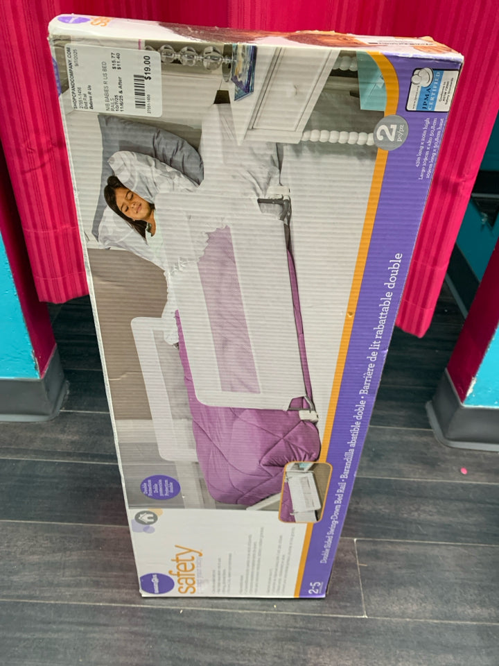 NIB BABIES R US BED RAILS