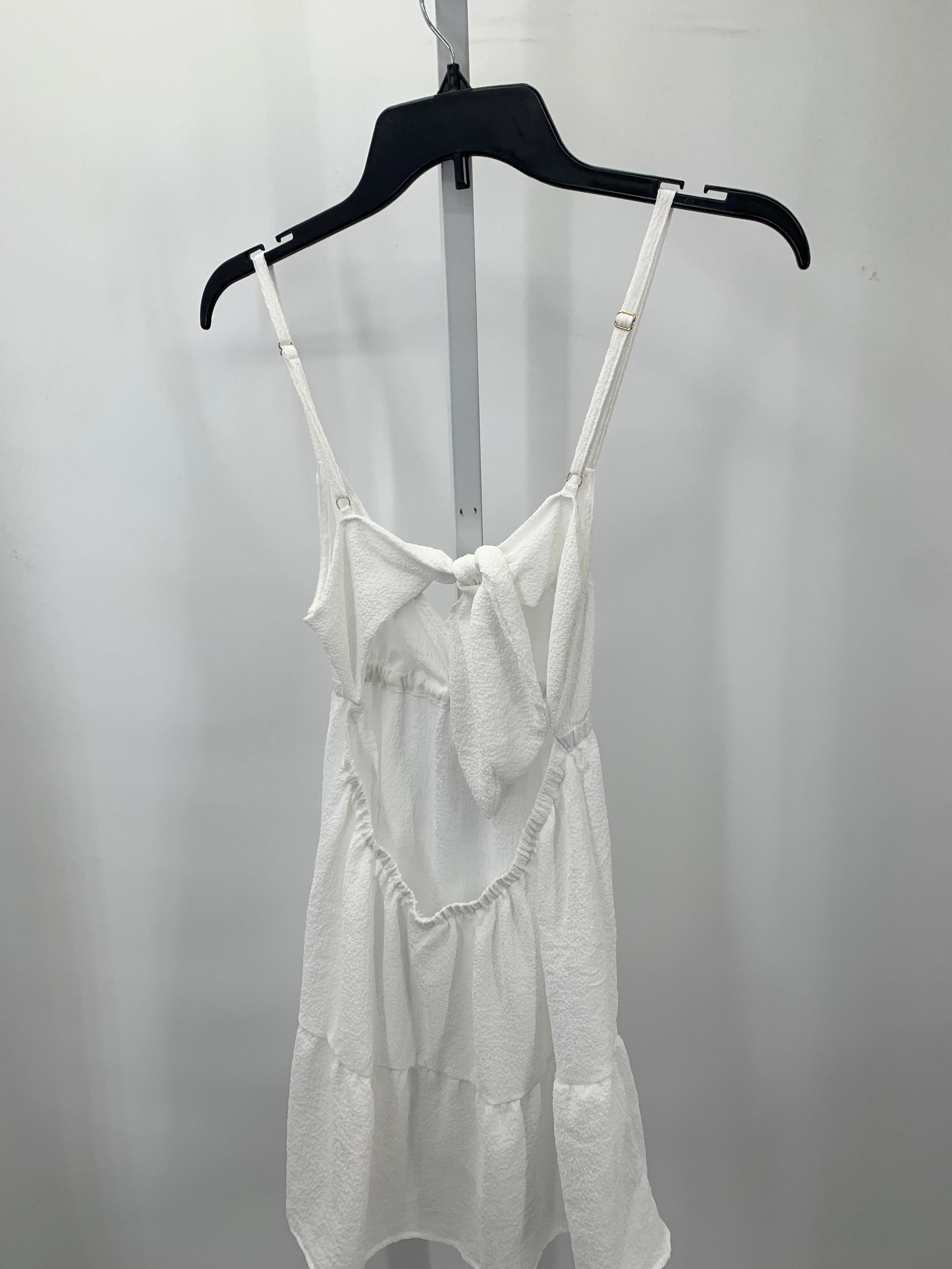 Celebrity Pink Size Small Juniors Cover Up