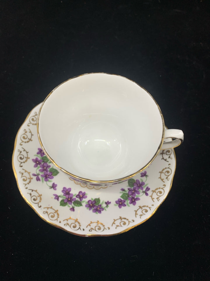 VTG WHITE W/PURPLE FLORAL AND GOLD ACCENTS TEA CUP & SAUCER-COLCLOUGH.