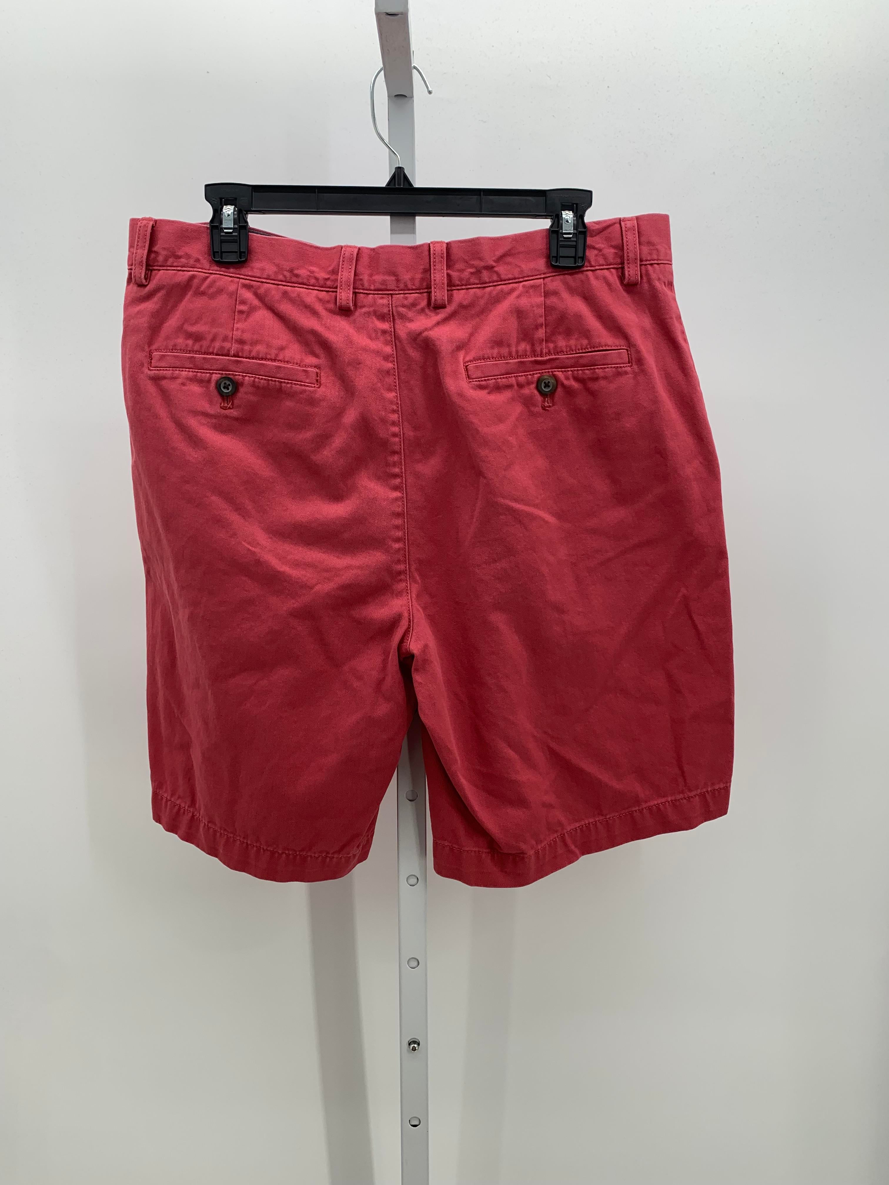 KHAKI SHORTS