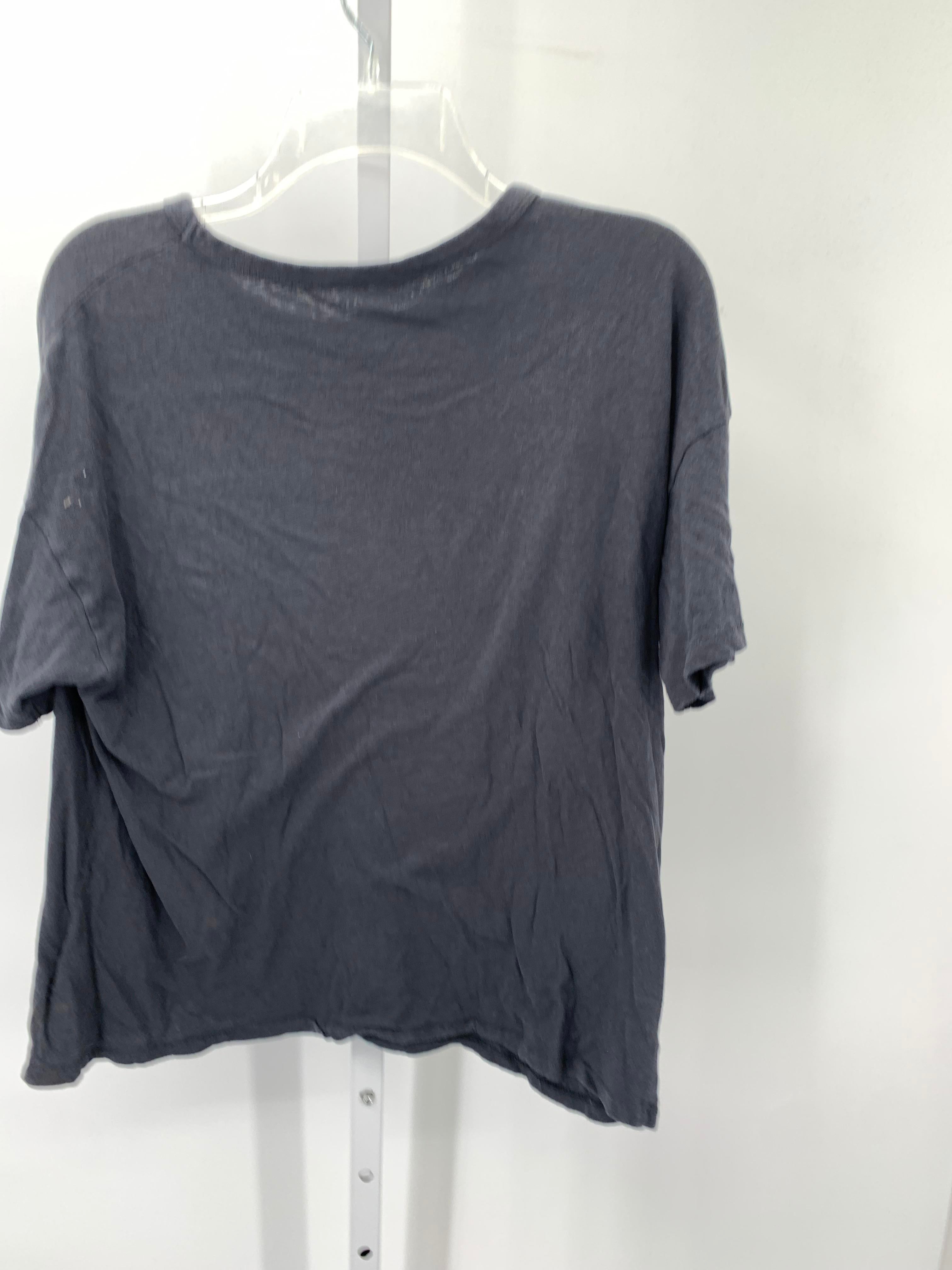 American Eagle Size Medium Juniors Short Sleeve Shirt