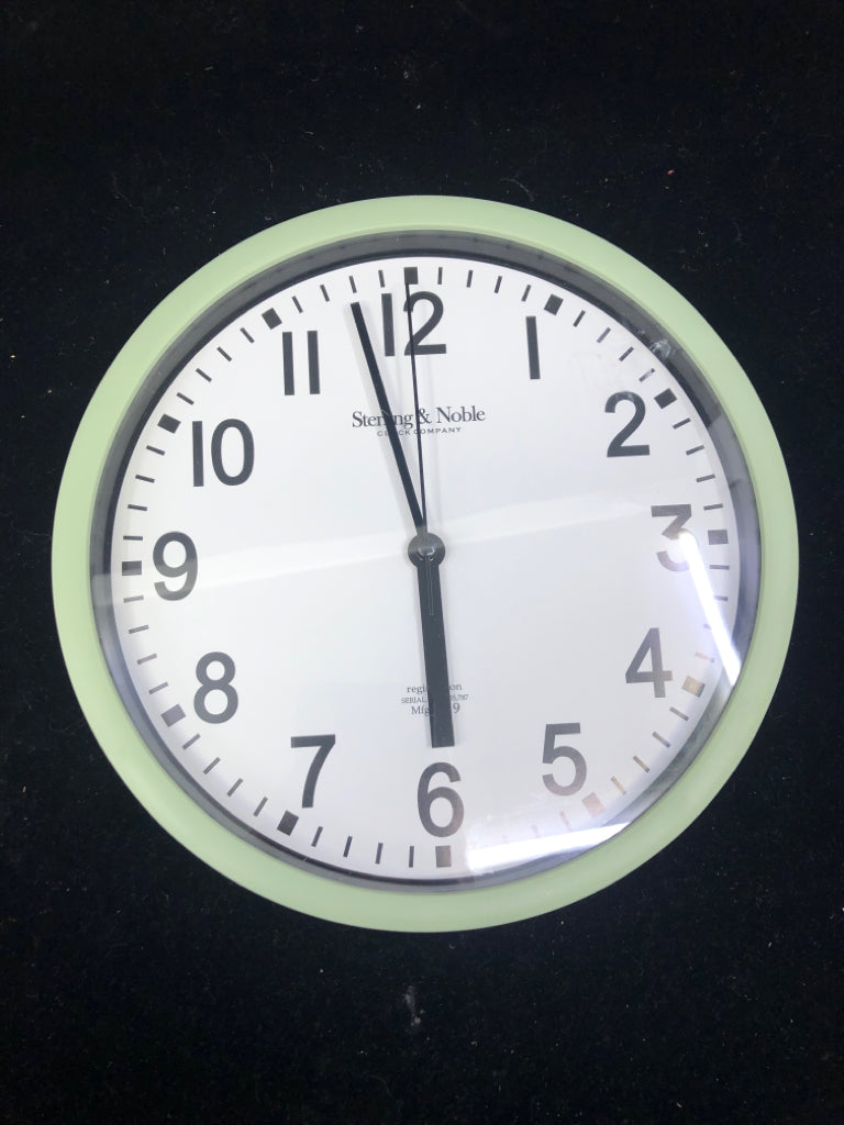 MINT GREEN CLOCK.