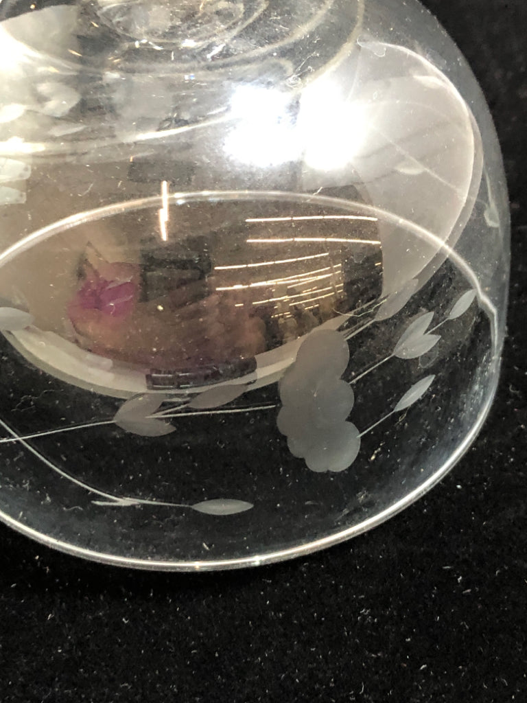 GLASS ETCHED COVERED BUTTER DISH.