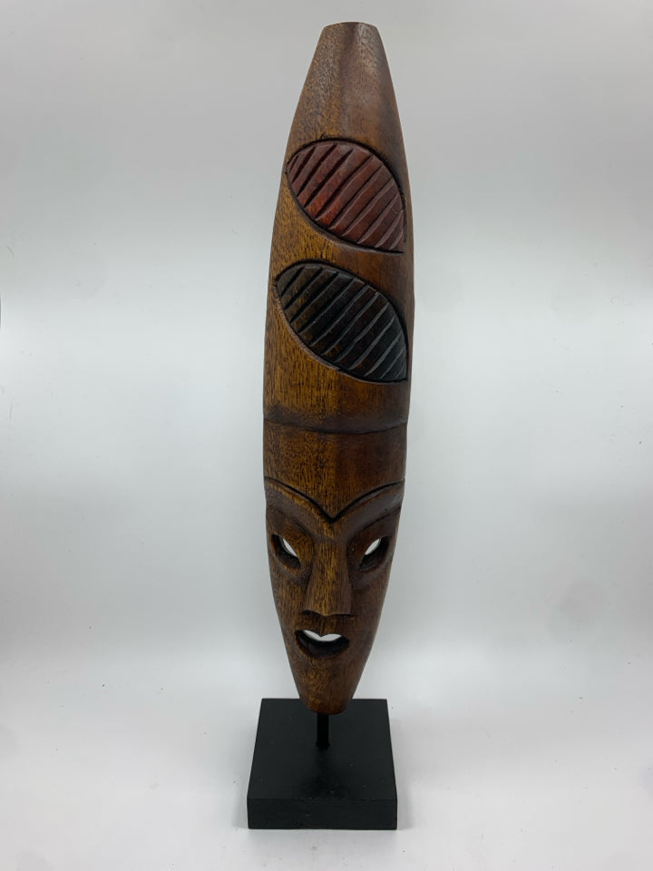 WOOD MASK SHELF DECOR.