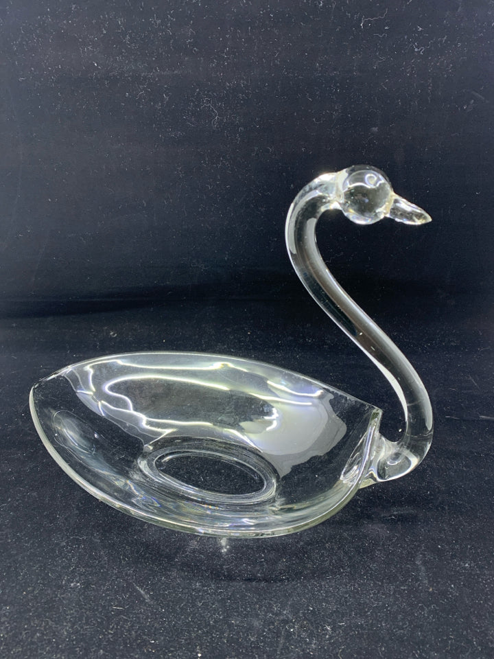 GLASS GOOSE BOWL.