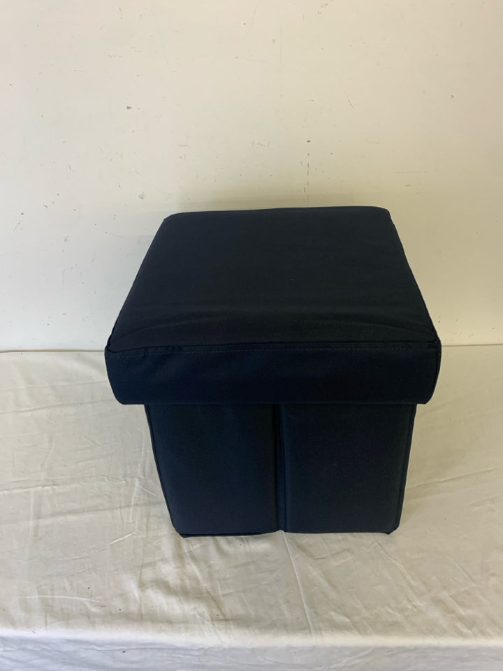 NAVY BLUE FOLDABLE FOOT CUBE OTTOMAN W/ TRAY.